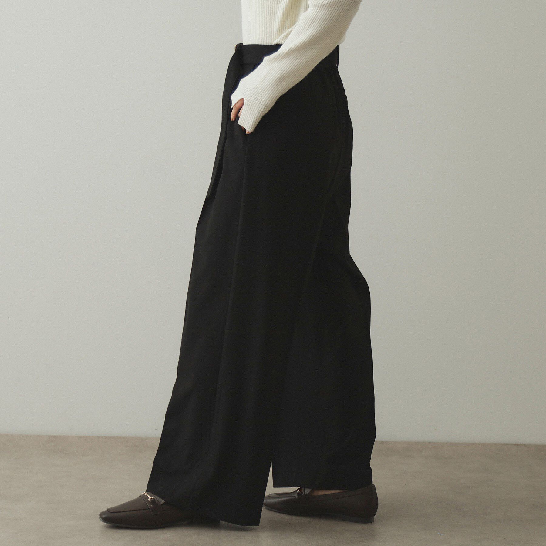 OPAQUE.CLIP「ベルト付きタックワイドパンツ/セットアップ対応【洗濯機洗い可】」|その他|ブラック(019)