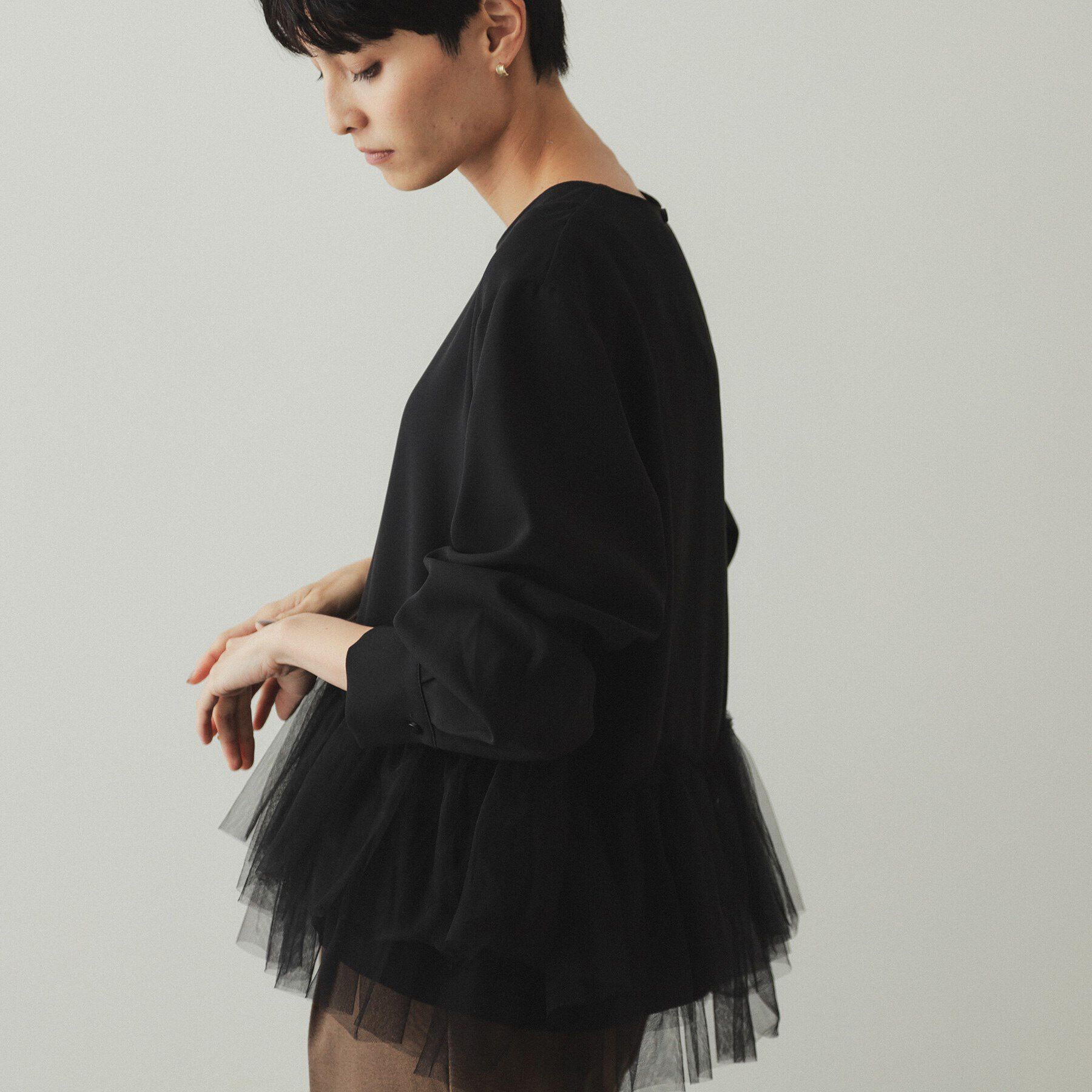 OPAQUE.CLIP「チュールドッキング ペプラムブラウス【洗濯機洗い可】」|シャツ・ブラウス|