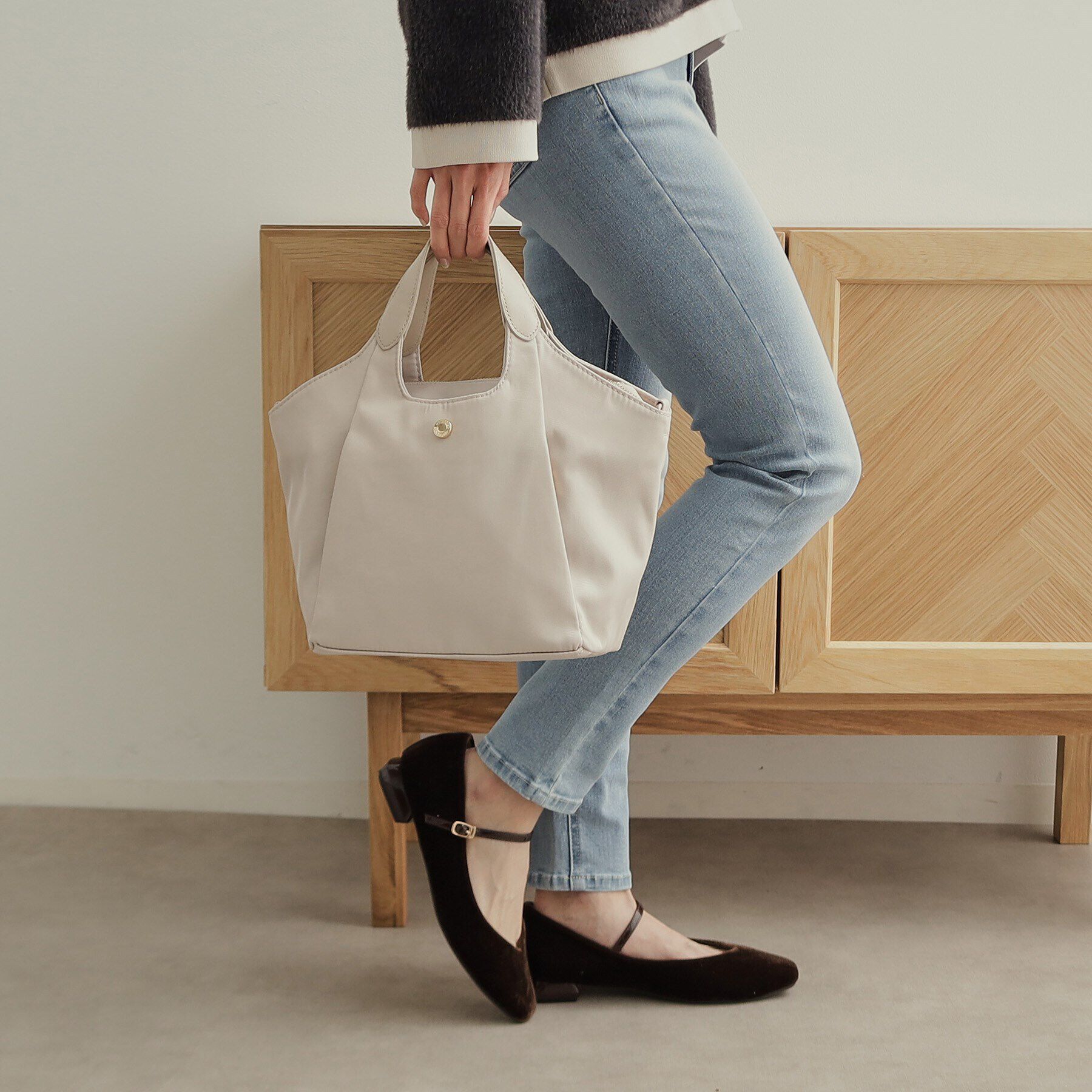 OPAQUE.CLIP「【撥水加工／マルチポケット／2WAY】カジュアルミドルトートバッグ」|トートバッグ|