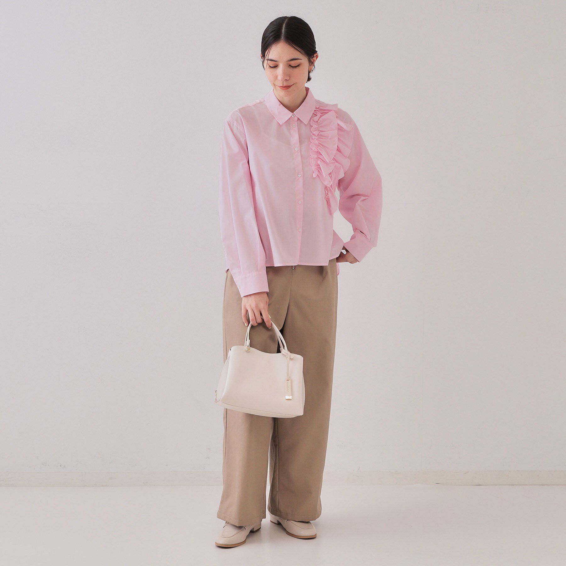 OPAQUE.CLIP「《andGIRL掲載》フリルデザインシャツ【洗濯機洗い可】」|シャツ・ブラウス|