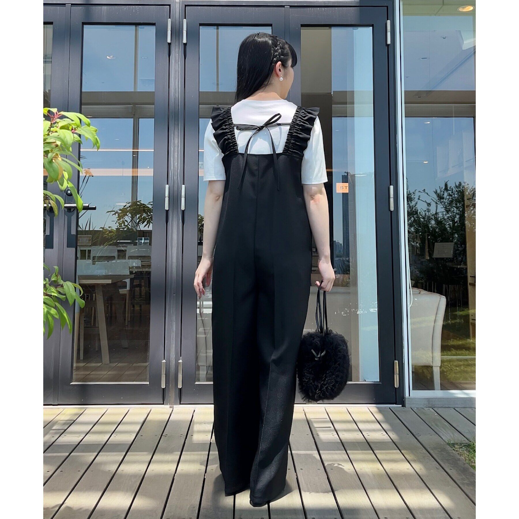 Couture broach「【カワイさを引き立てる】フリルデザインロンパース」|オールインワン|