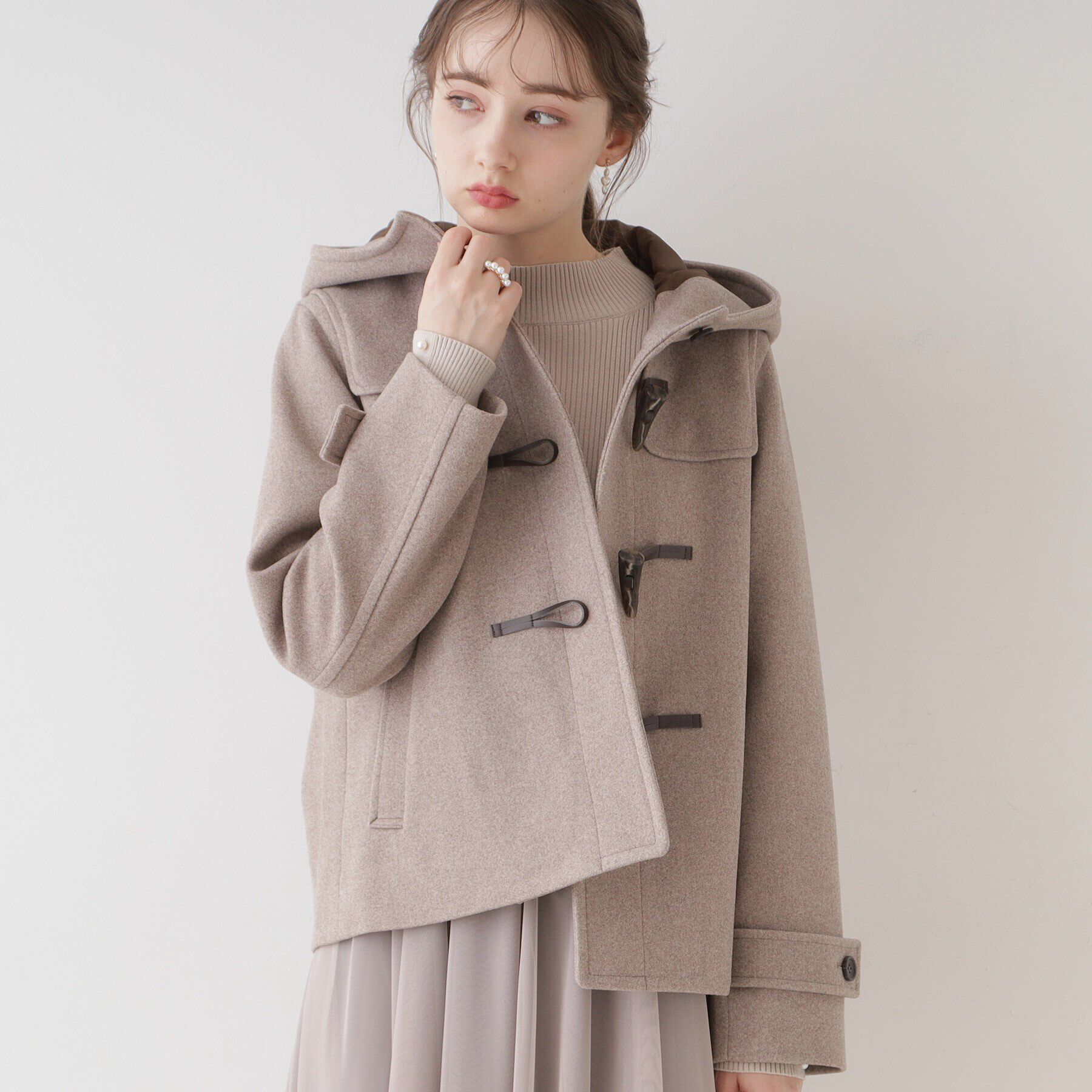 Couture broach「【きれいめ通勤にも、カジュアルにも】ショートダッフルコート」|ダッフルコート|ﾄｰﾌﾟ(054)