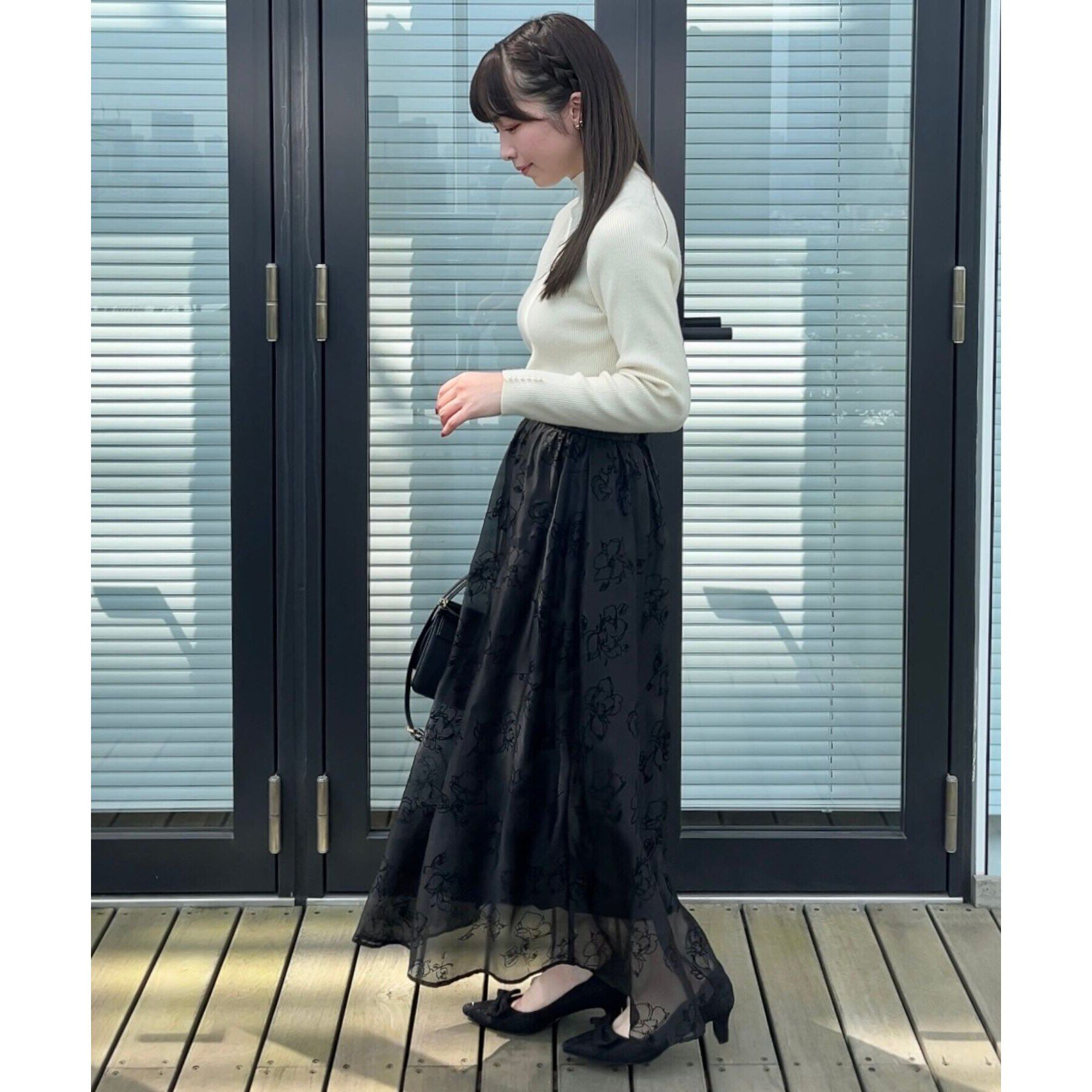 Couture broach「【柔らかなタッチ・吸湿発熱・帯電防止機能付き】サスティナブルフェイクパールリブニット」|ニット・セーター|