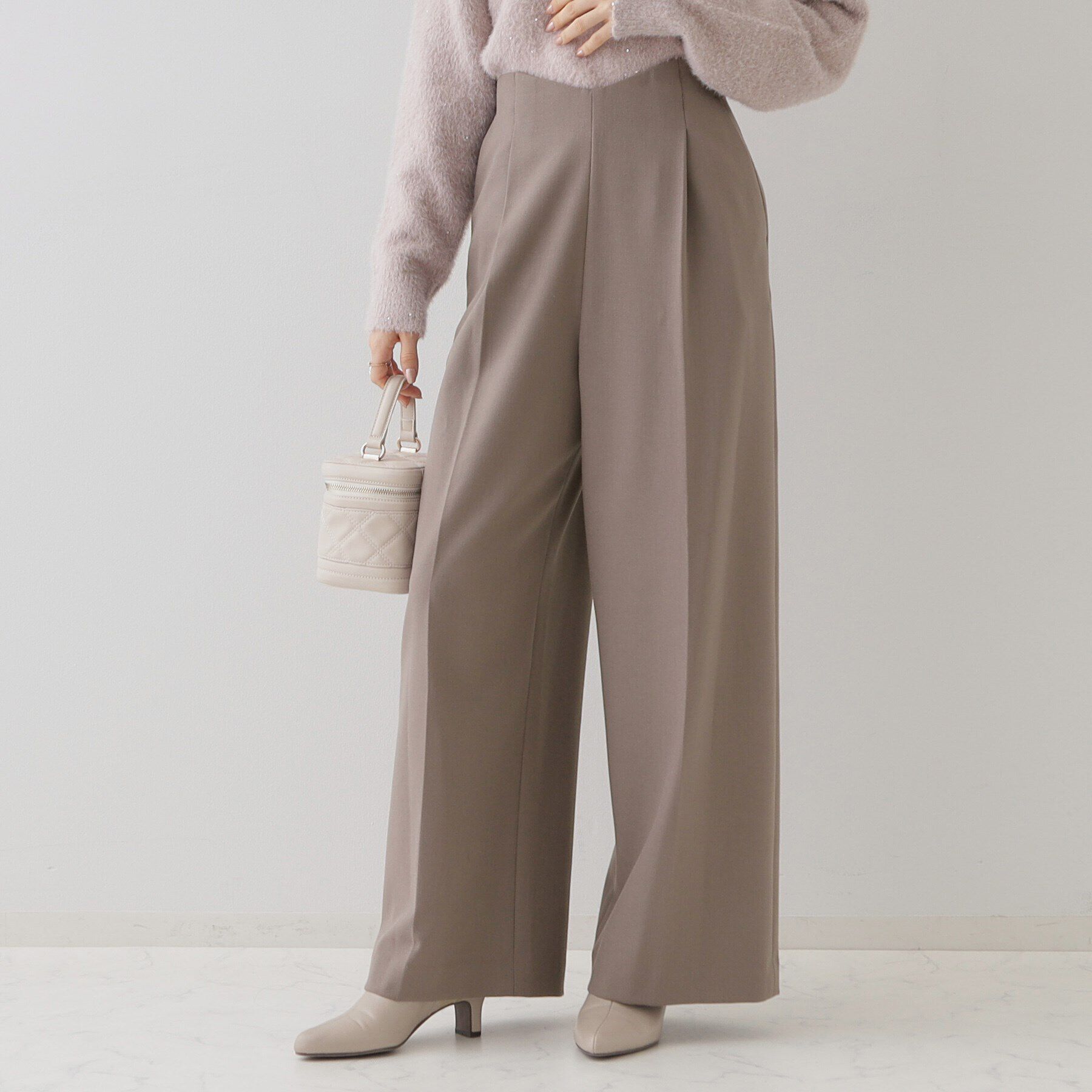 Couture broach「【華奢見せが叶う】サス付き裏起毛ジョーゼットワイドパンツ」|その他|