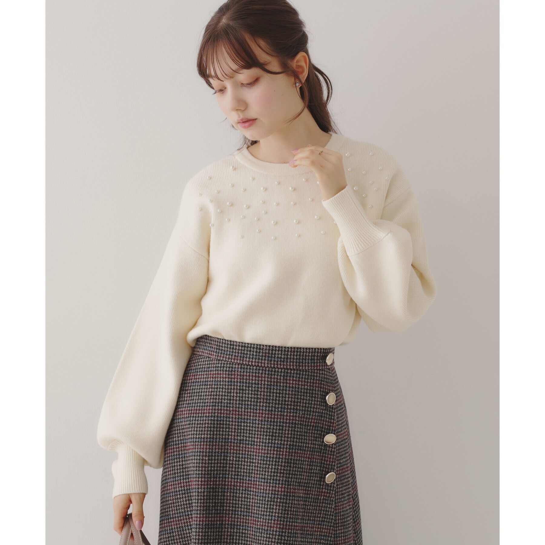 Couture broach「【顔まわりが華やか】パール調デコニット」|ニット・セーター|