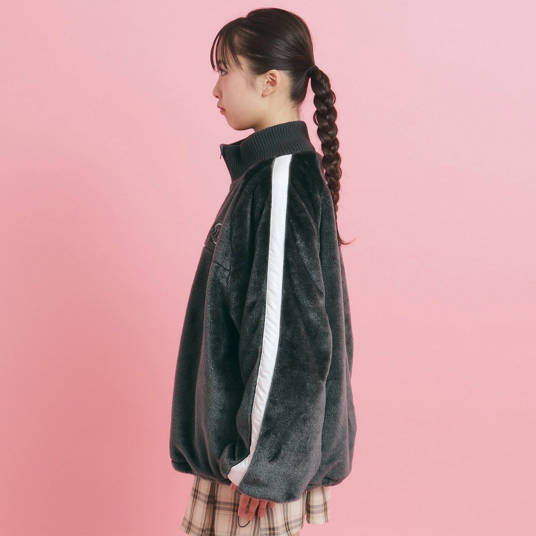 PINK-latte「フェイクファーリブハイネックジャケット」|ブルゾン・スタジャン|