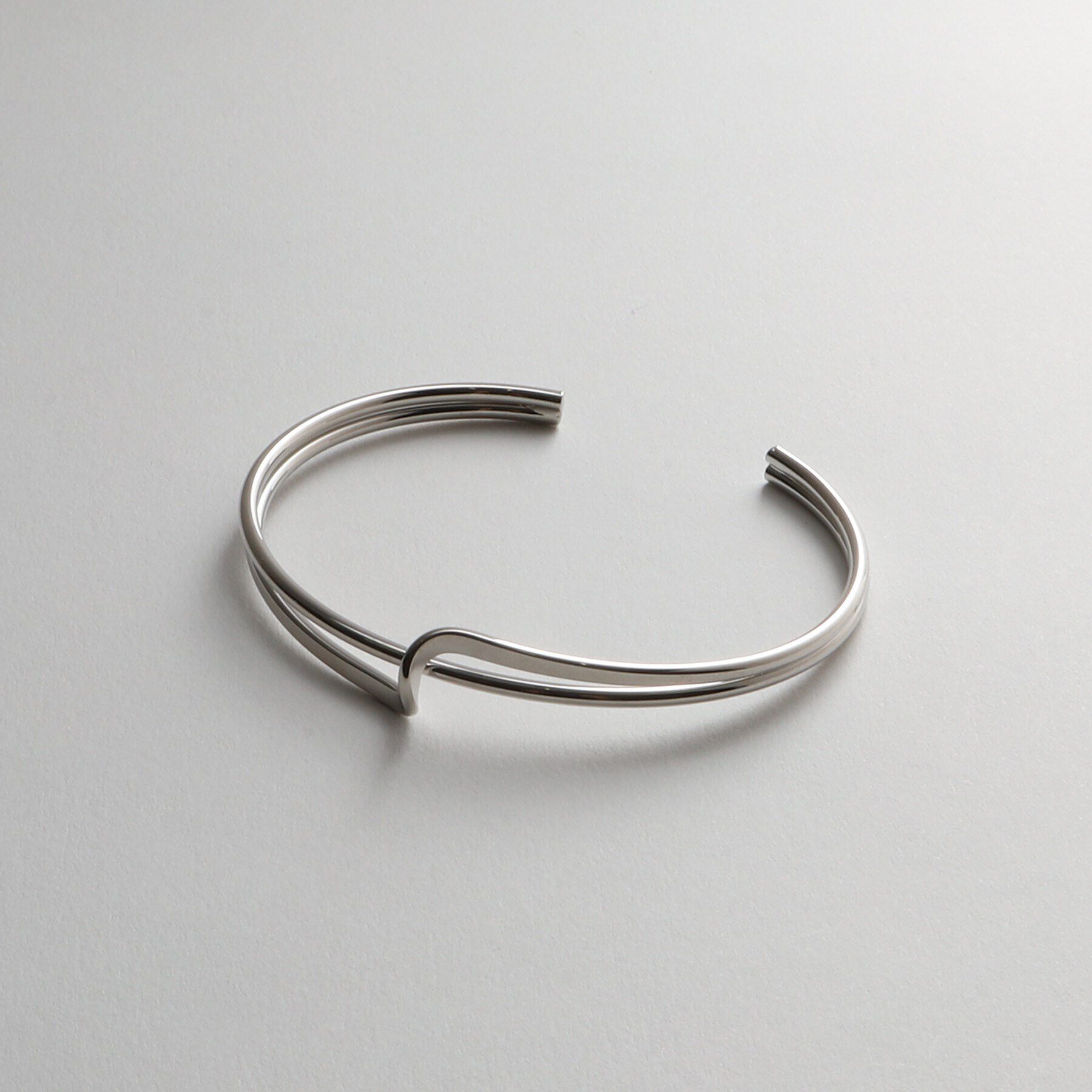 THE SHOP TK「【＠BAILA掲載】華奢変形オープンバングル」|ブレスレット・バングル|