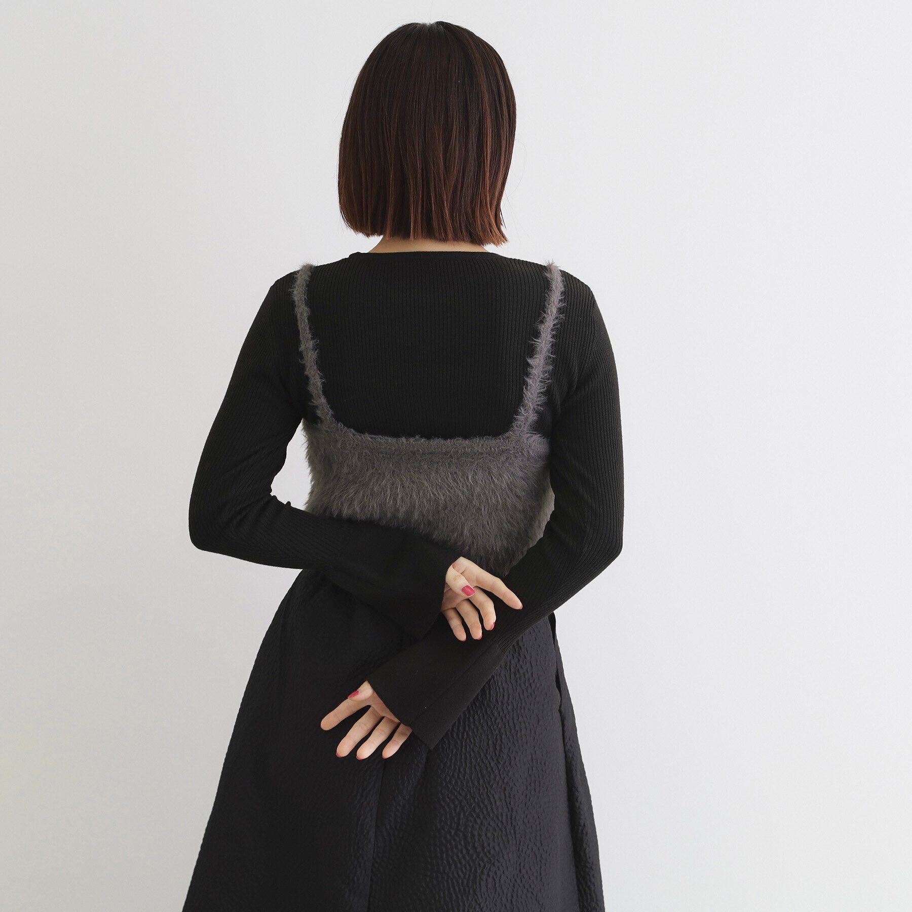 THE SHOP TK「【＠BAILA掲載】ふわふわビスチェ&times;フレア袖ニット/セットアイテム」|ニット・セーター|