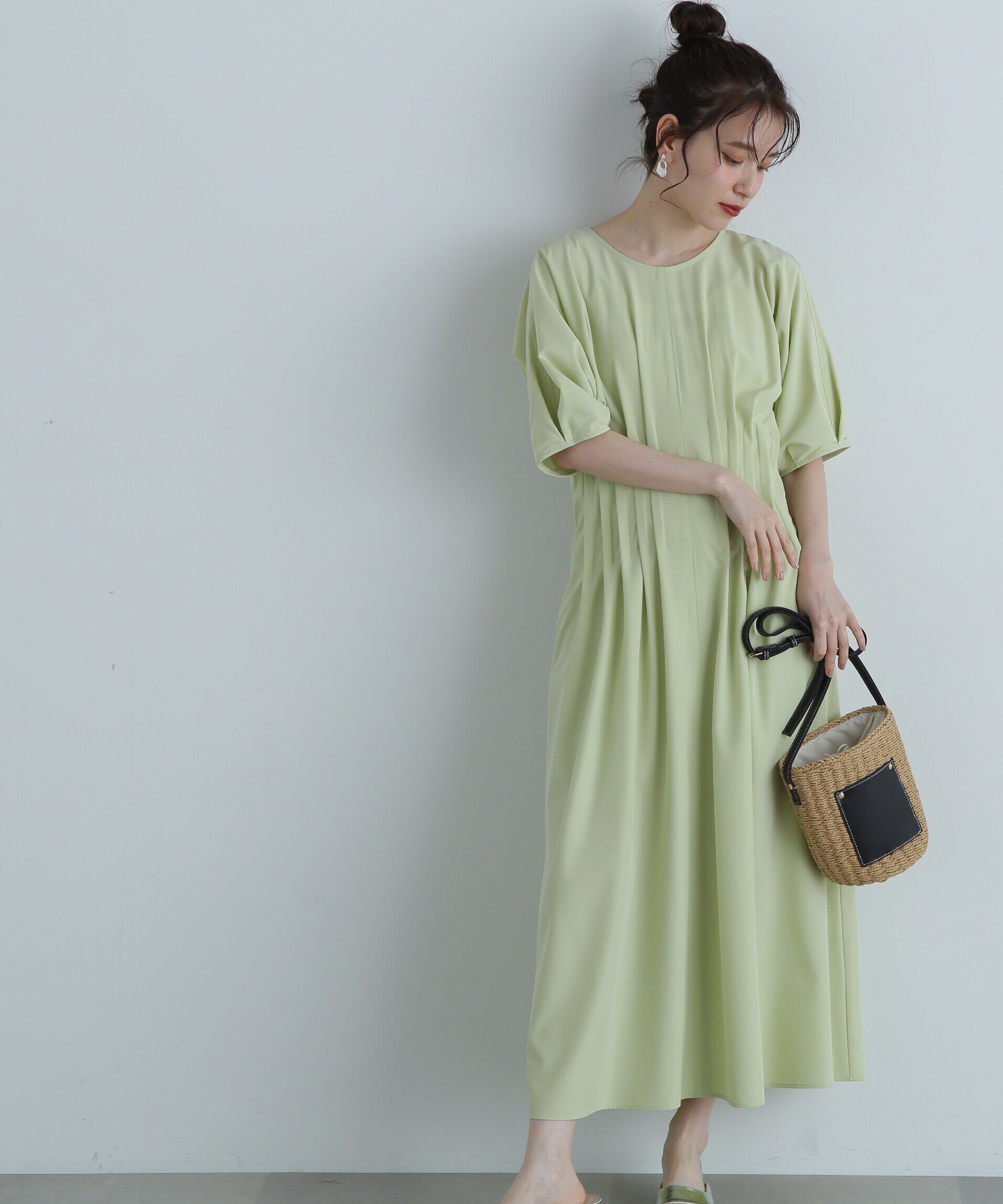  「ウエストタックワンピース《S Size Line》」|ワンピース|ライトグリー