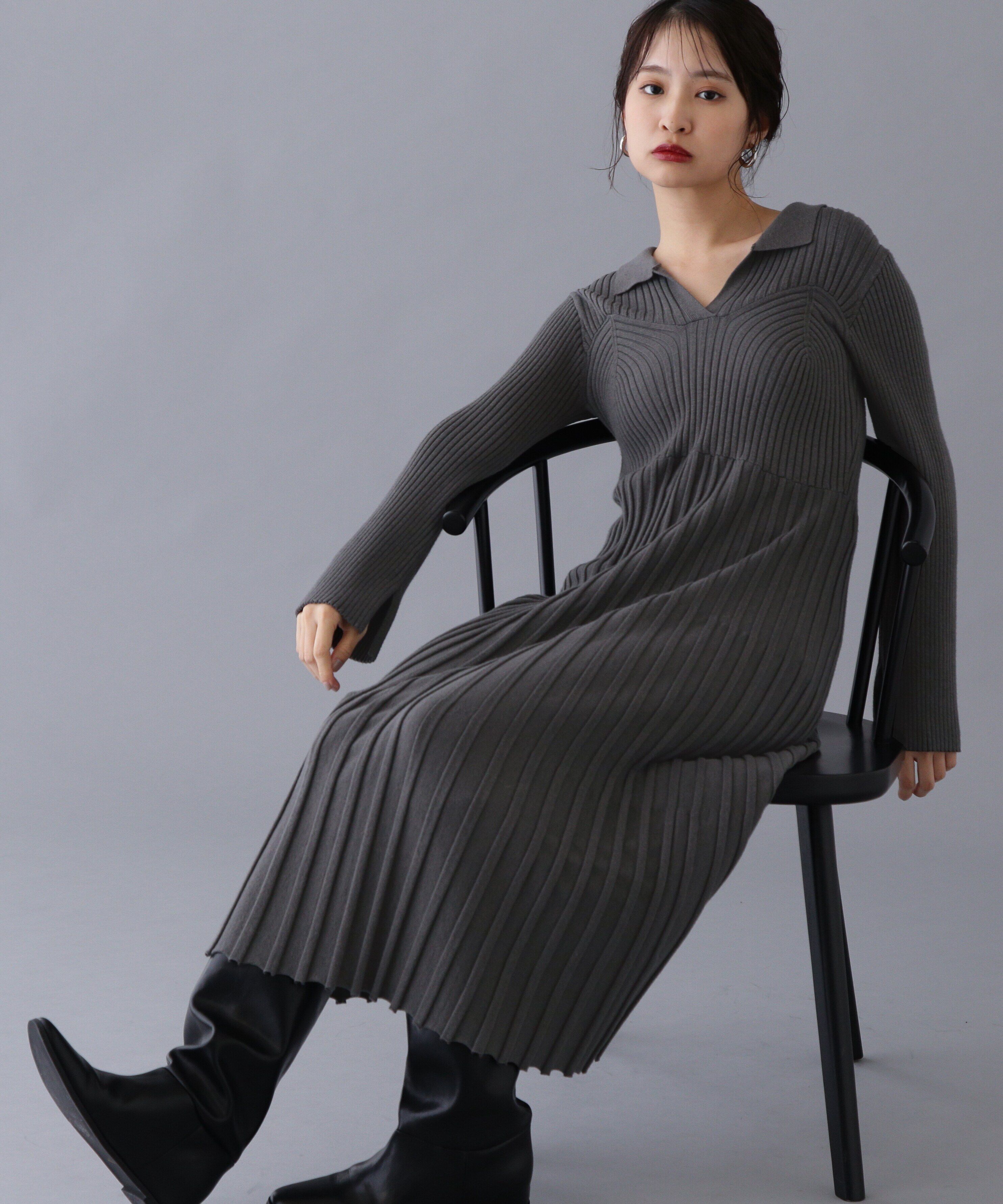  「スキッパーポロニットワンピース」|ワンピース|チャコール1