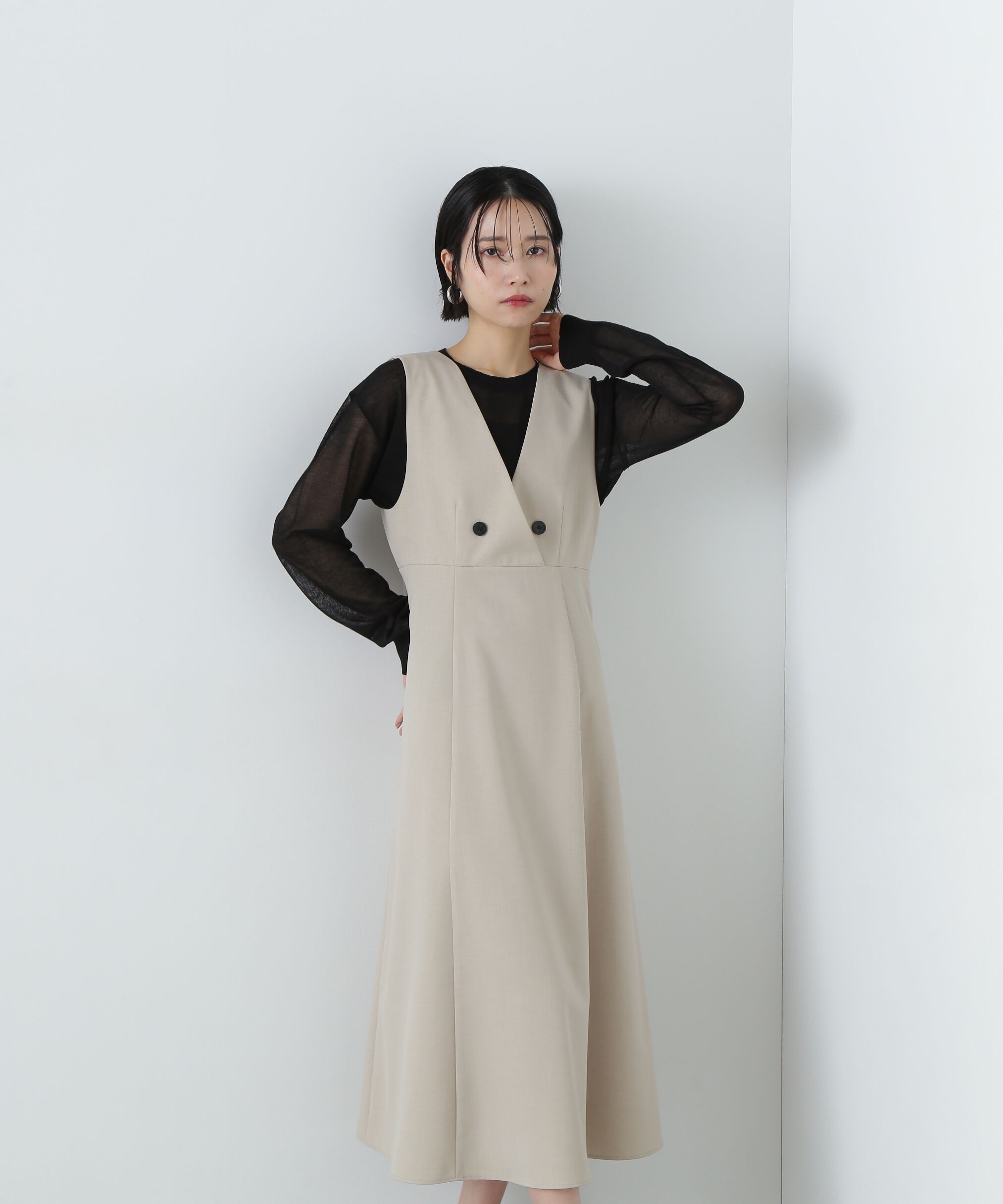  「Vネックフレアジャンパースカート」|ワンピース|