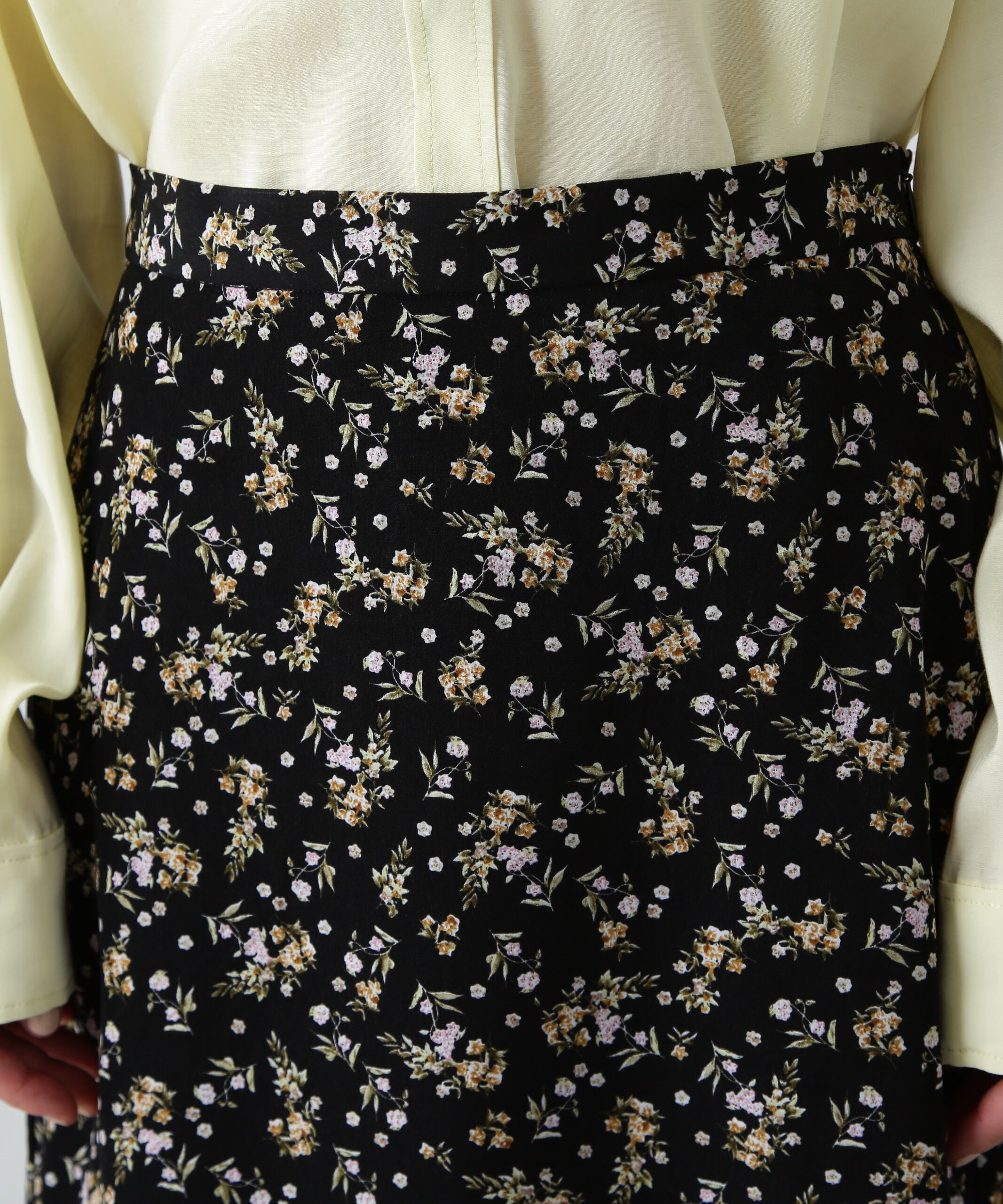  「小花柄スカート」|スカート|