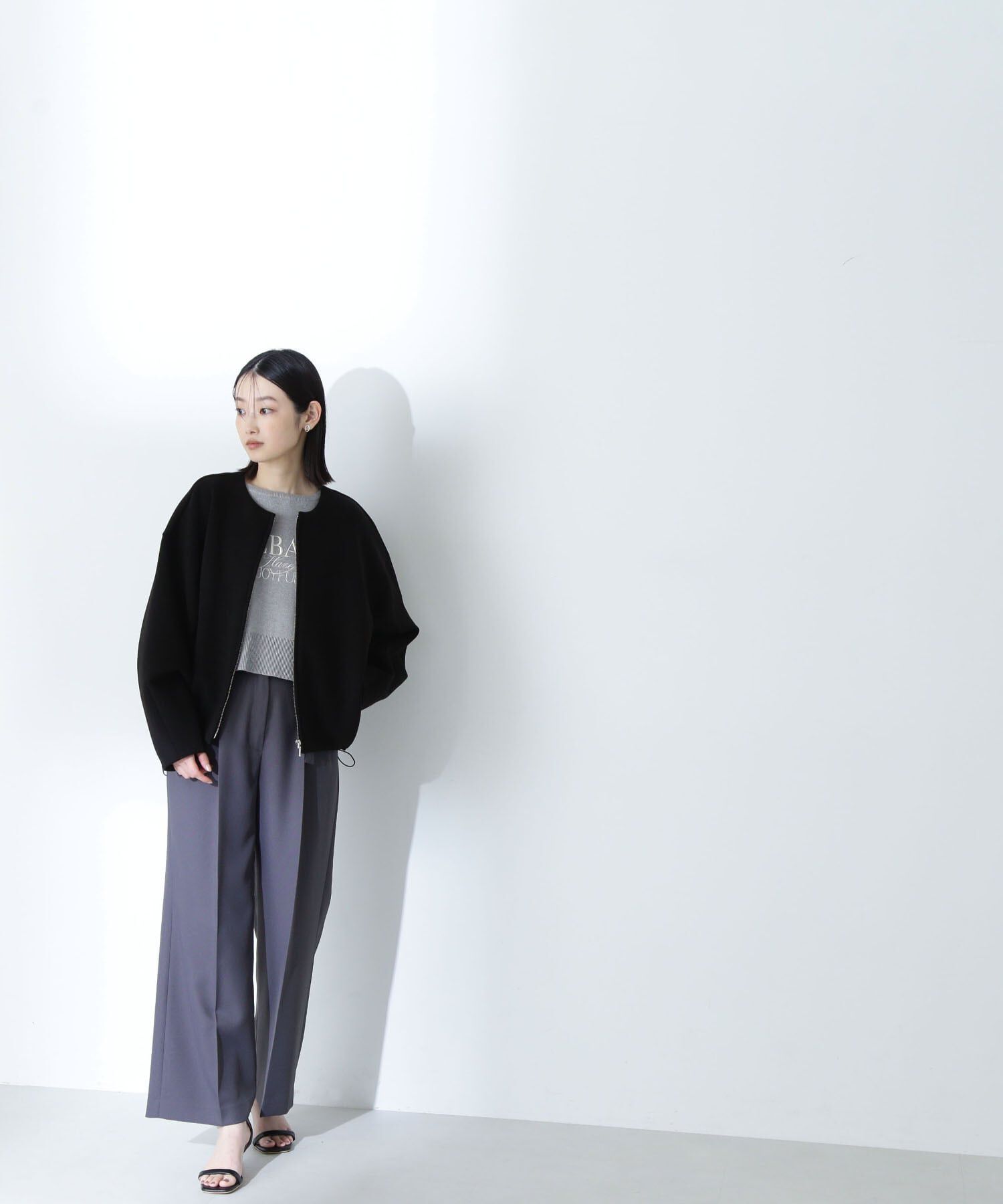  「ノーカラーダンボールフォルムブルゾン」|ブルゾン・スタジャン|