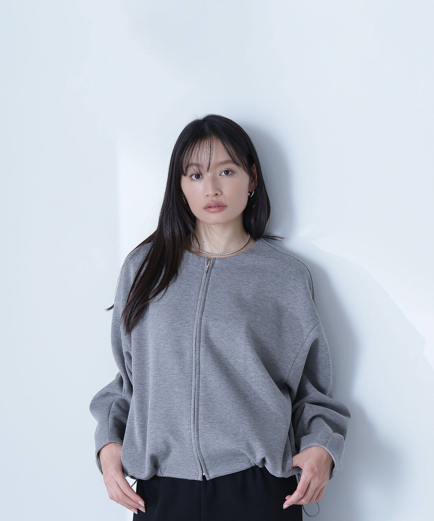  「ノーカラーダンボールフォルムブルゾン」|ブルゾン・スタジャン|