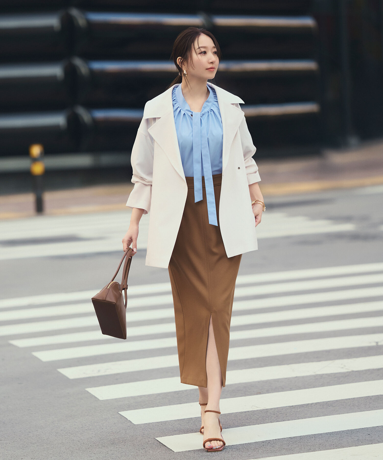  「ライトスプリングコートシリーズ ミドル丈トレンチコート」|ブルゾン・スタジャン|