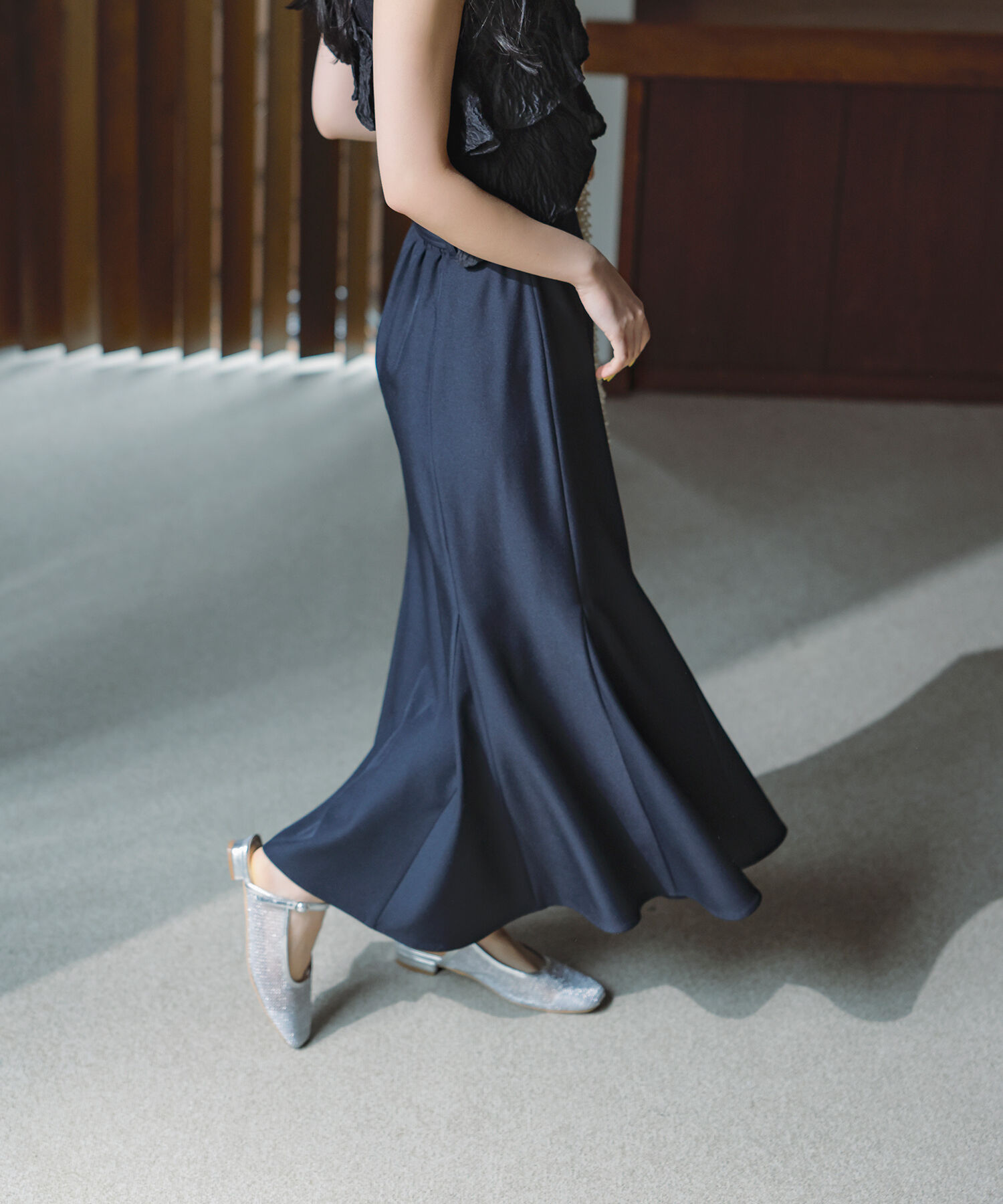  「ベルテッドマーメイドスカート」|スカート|ネイビー