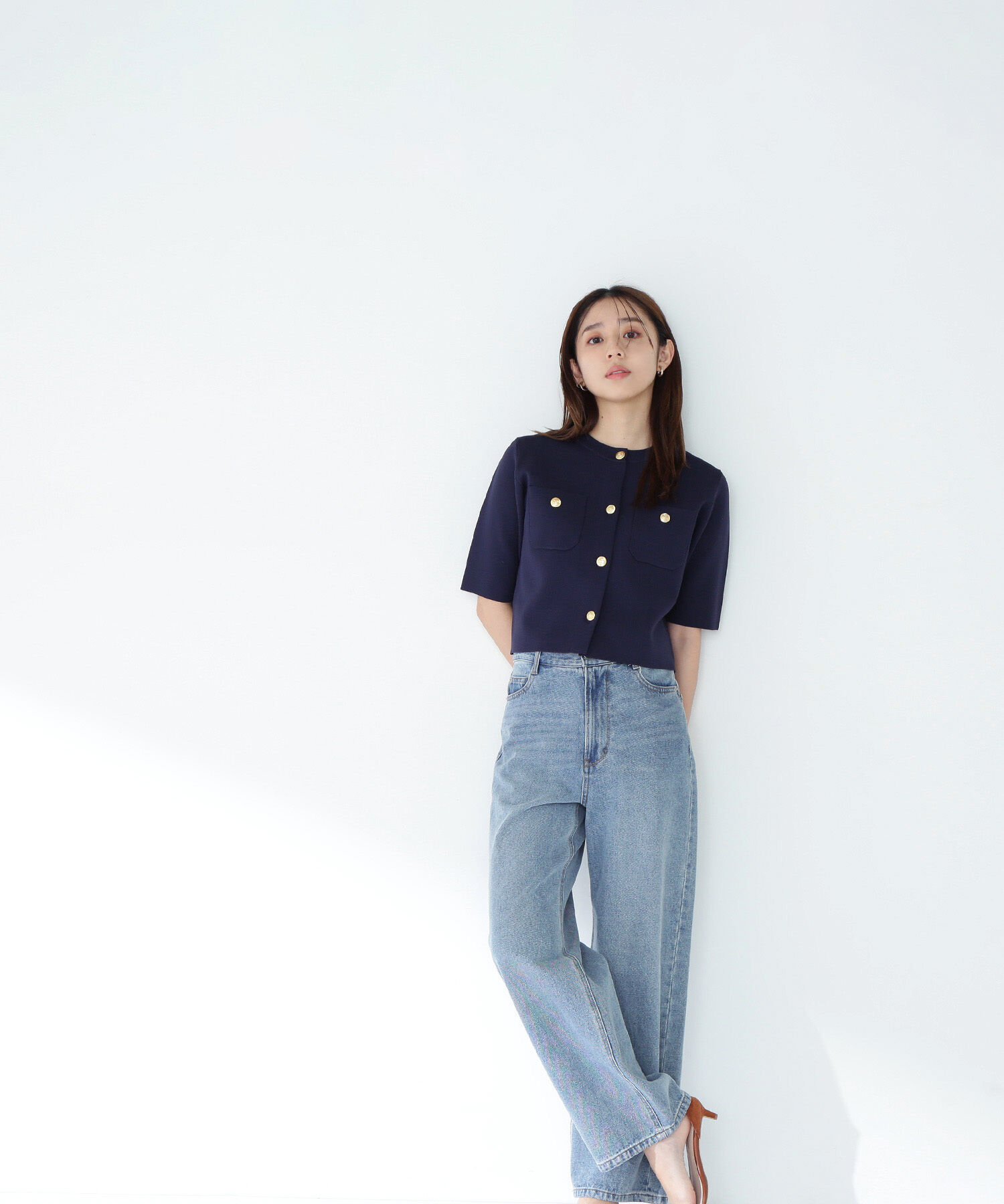  「エンブレムボタンニットジャケット半袖」|ニット・セーター|