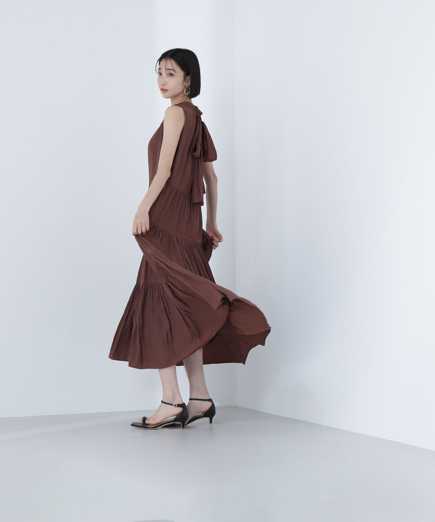  「バックリボンティアードワンピース」|ワンピース|