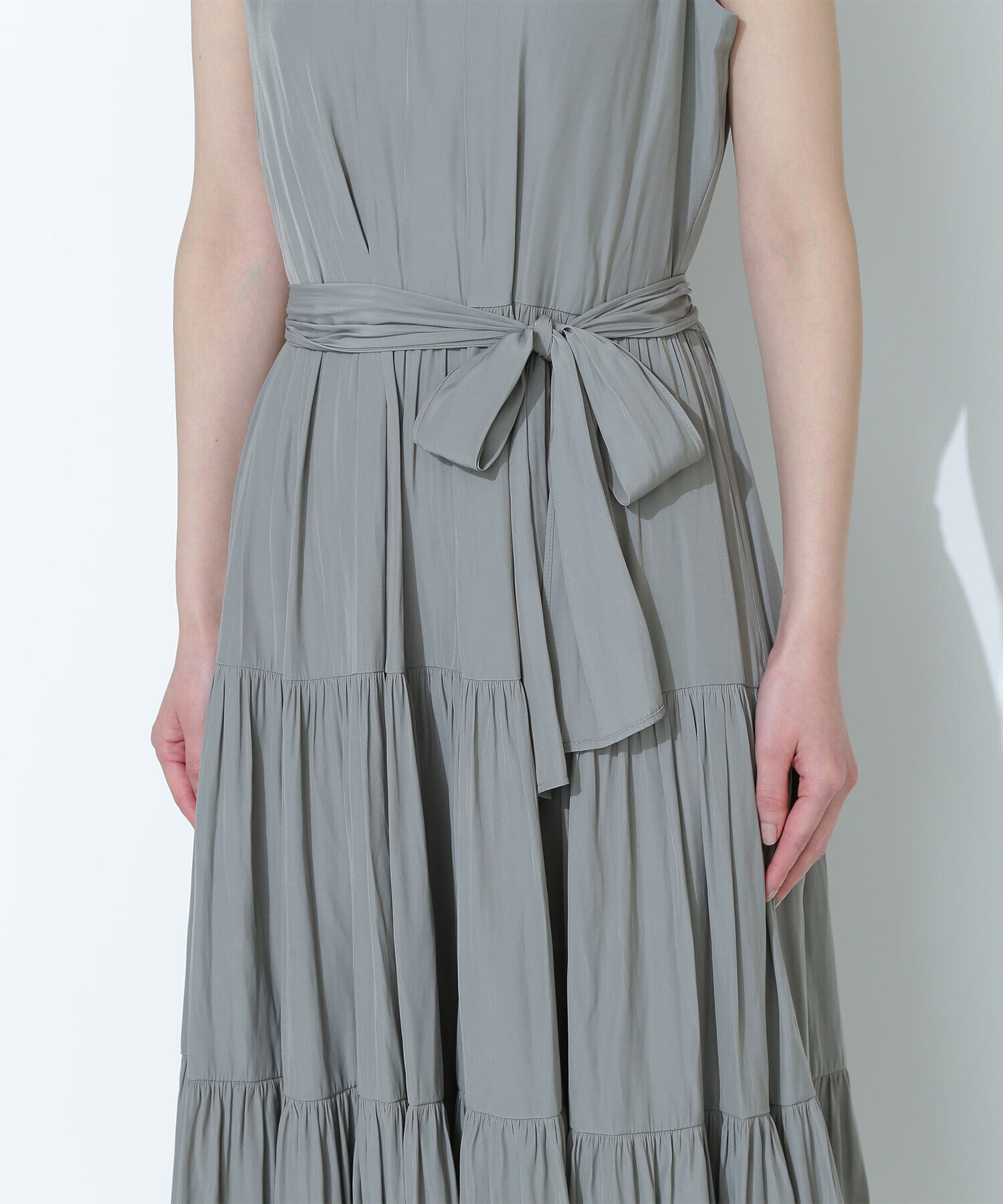  「バックリボンティアードワンピース」|ワンピース|