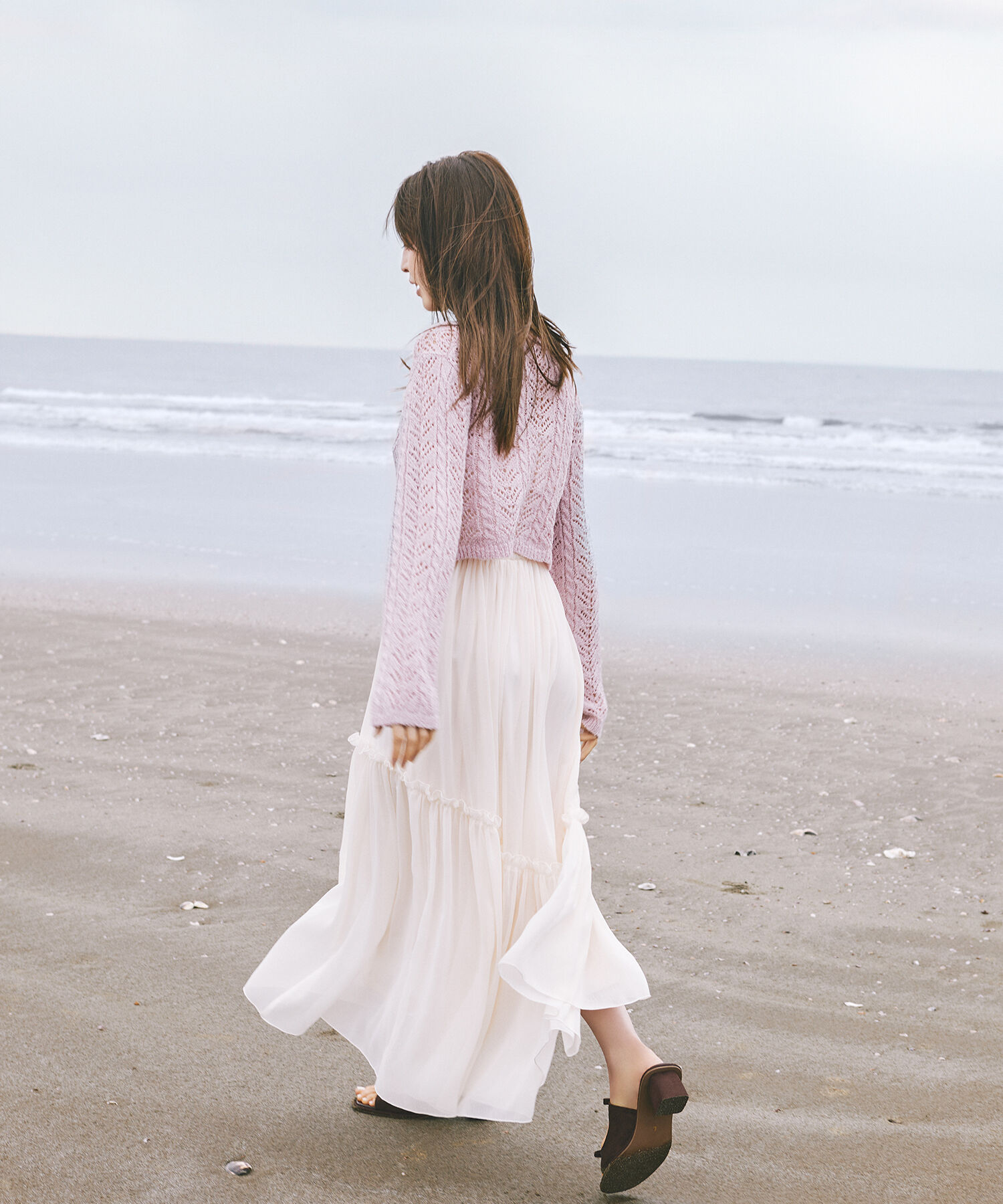  「フリルシャーリングキャミワンピース」|ワンピース|