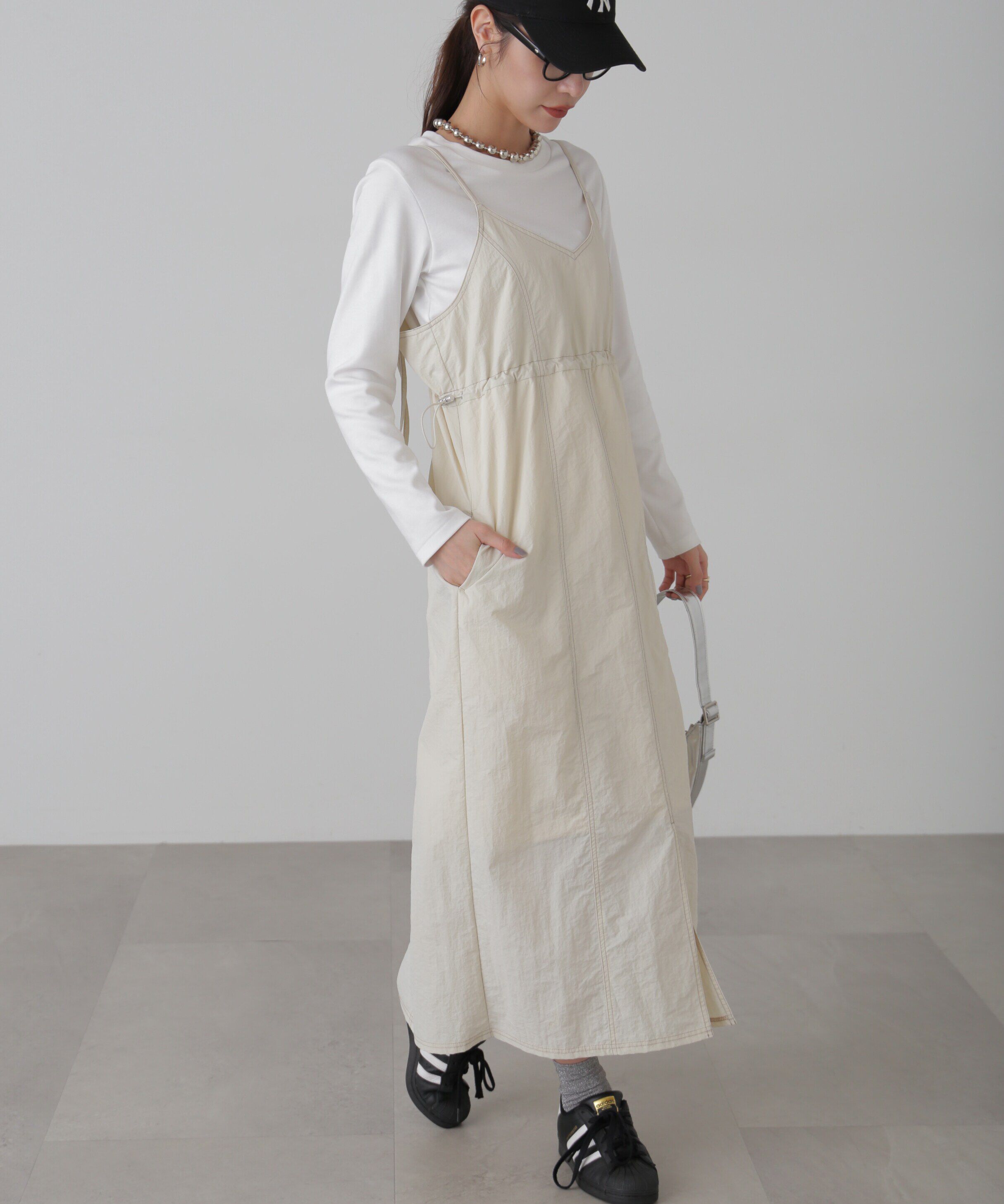  「配色ステッチナイロンキャミワンピース」|ワンピース|