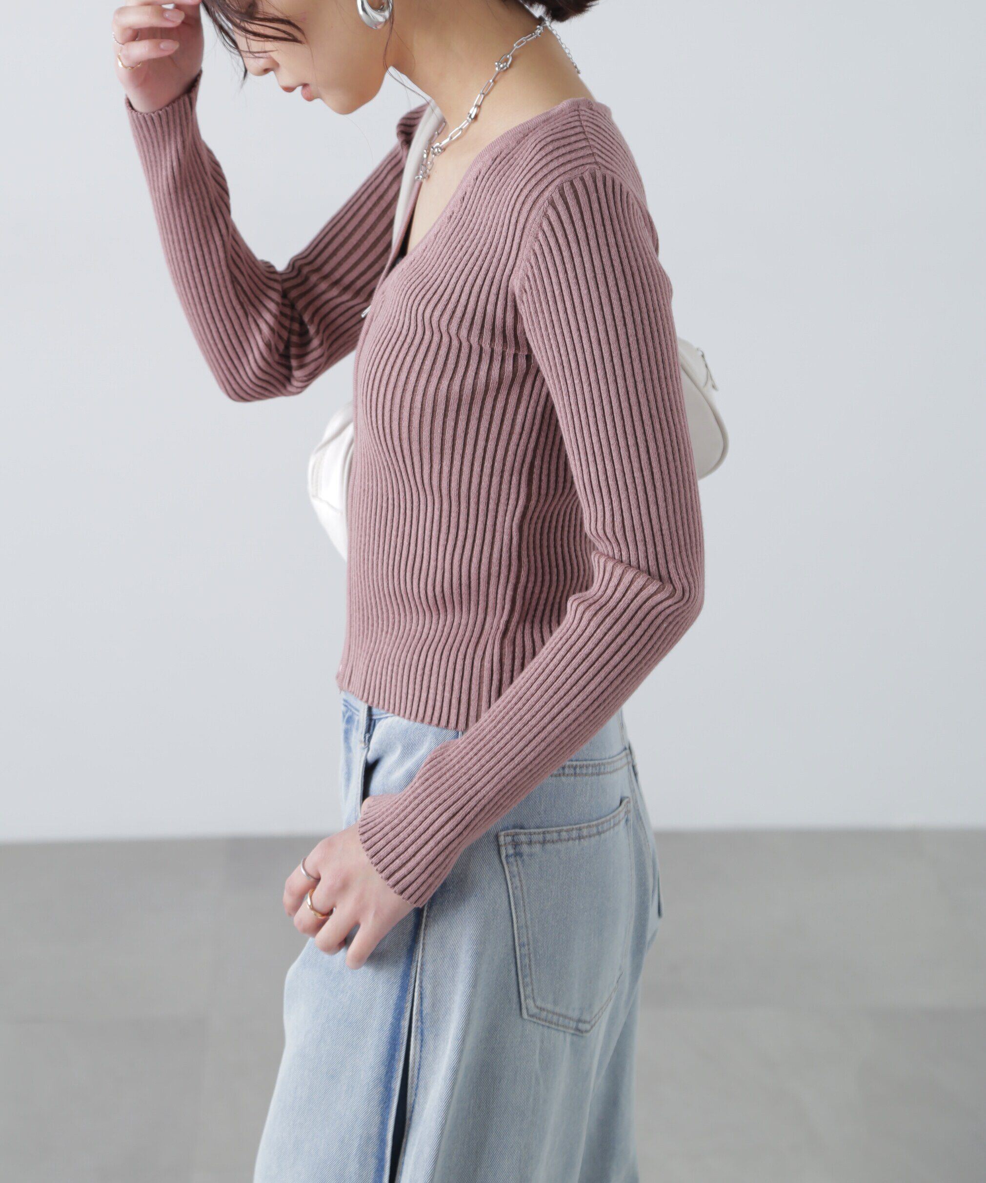  「フロントジップリブVネックニット」|ニット・セーター|