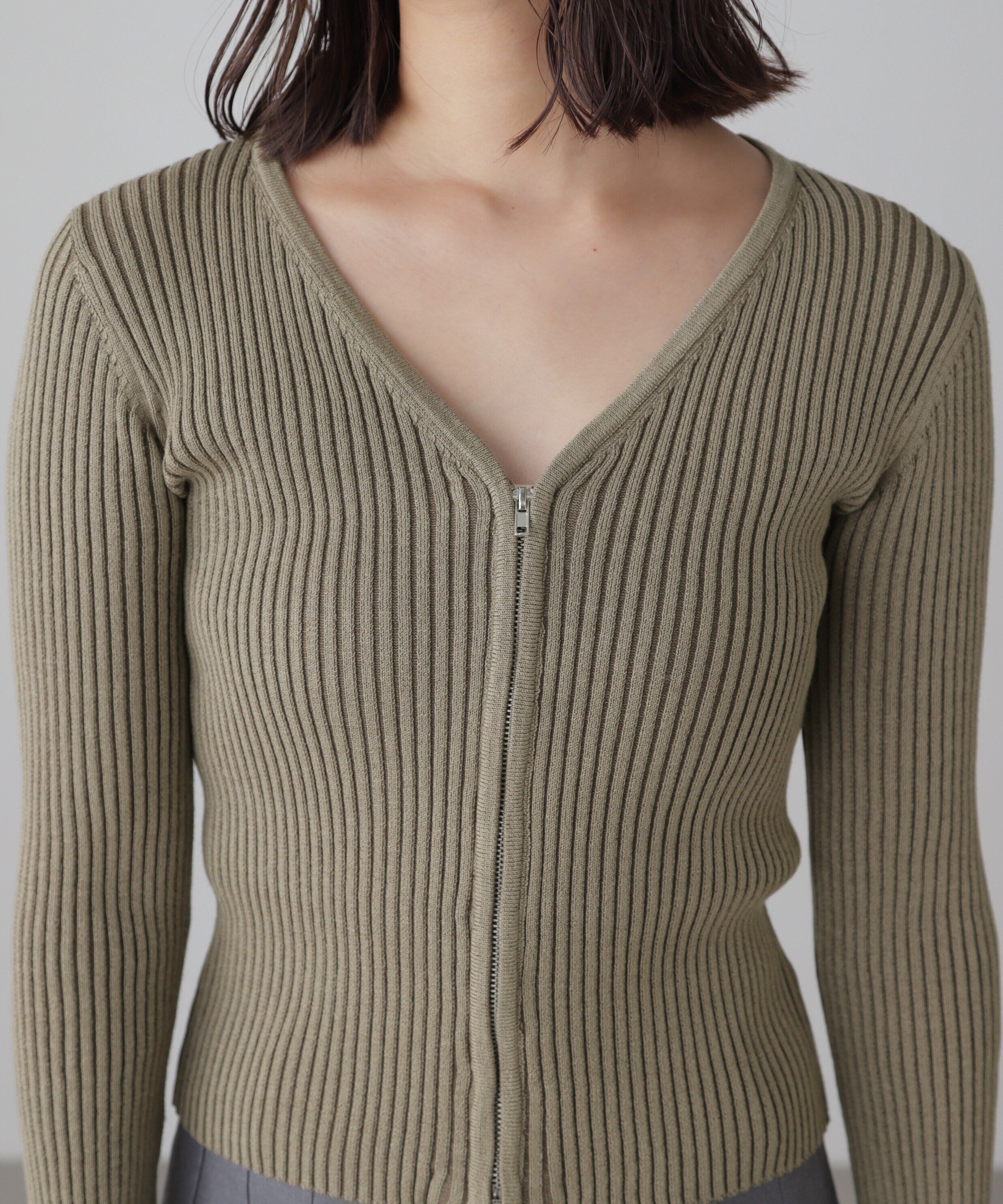  「フロントジップリブVネックニット」|ニット・セーター|