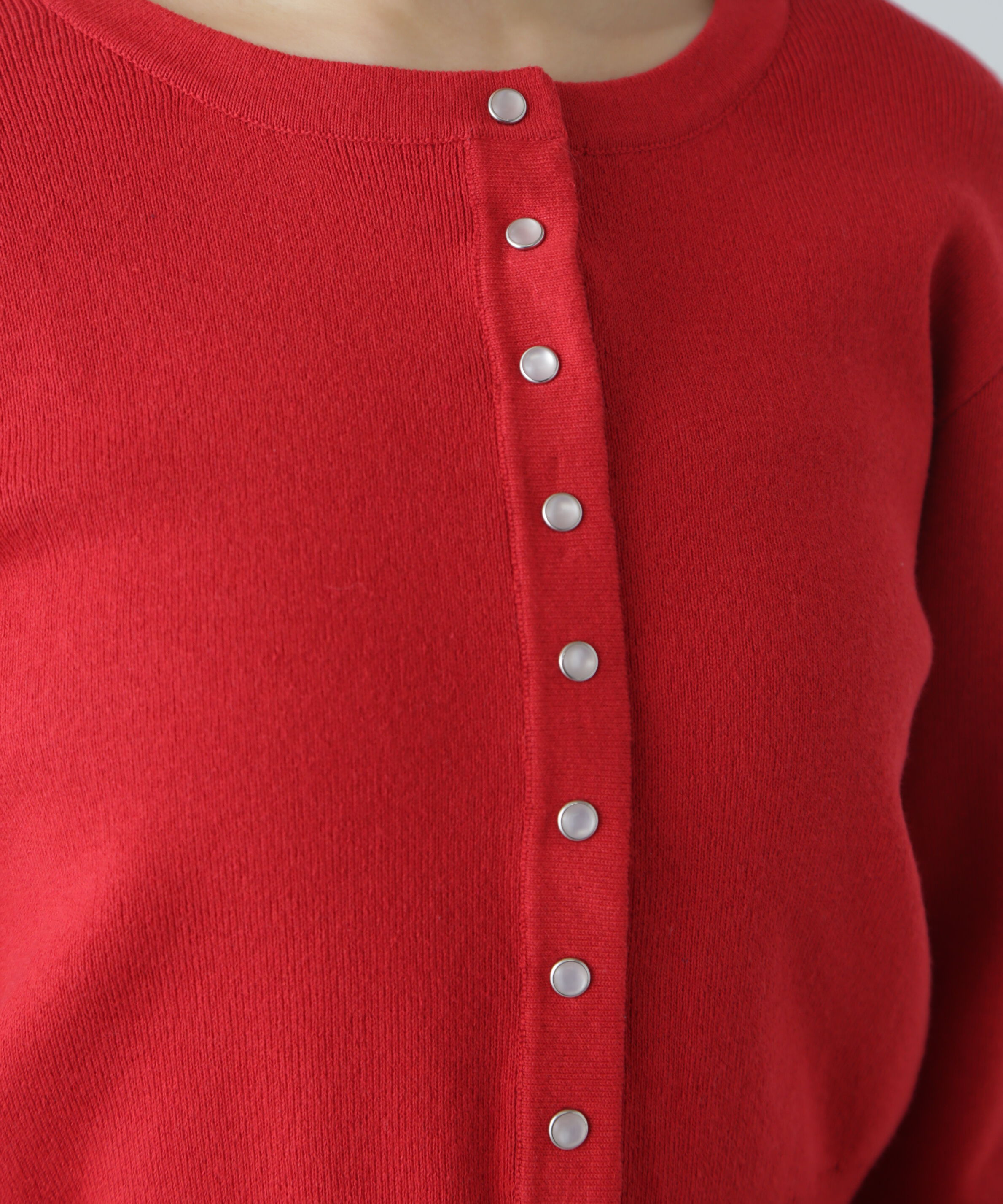  「ドットボタンクルーネックカーディガン」|ニット・セーター|