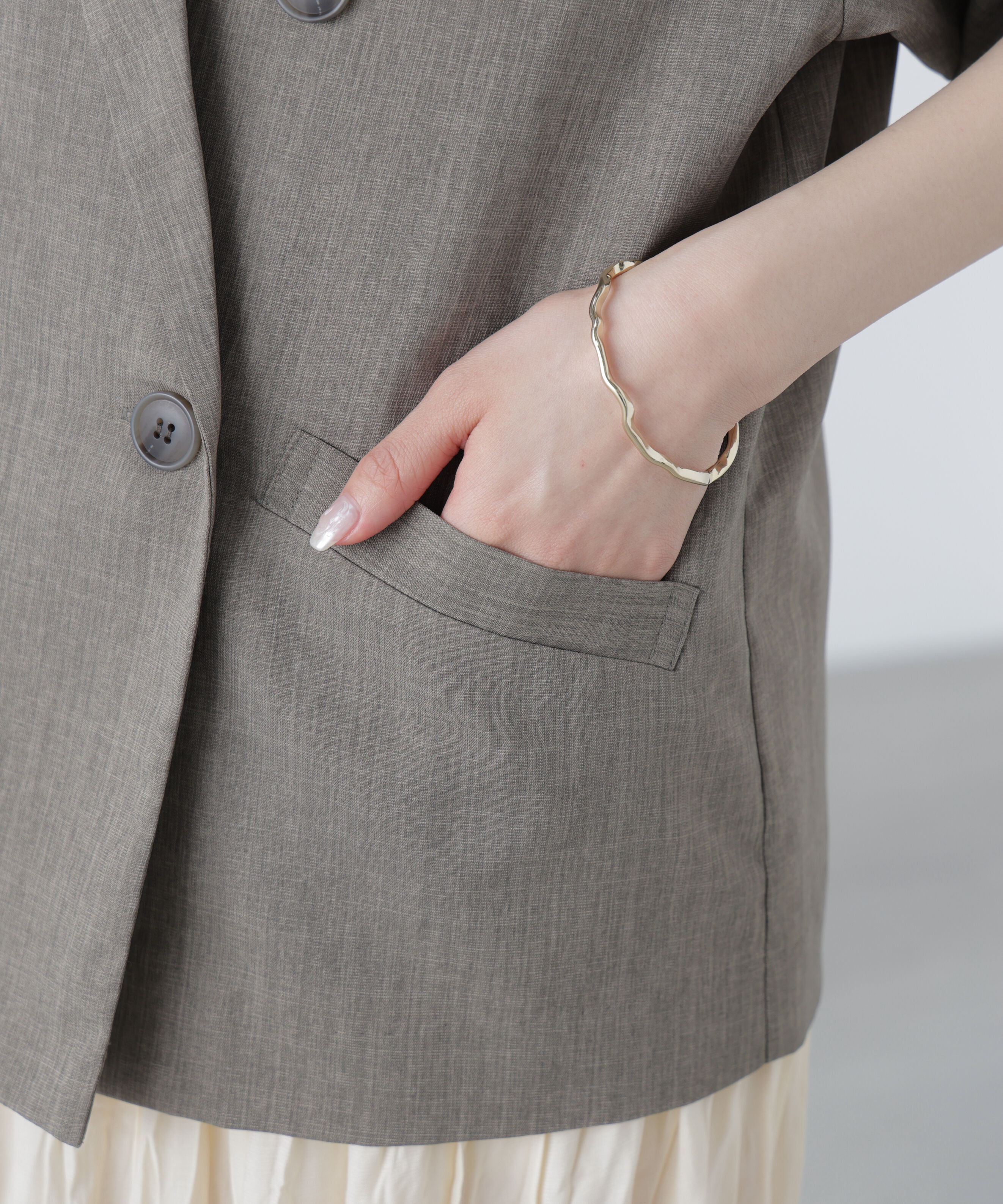  「半袖オーバーサイズジャケット」|その他|