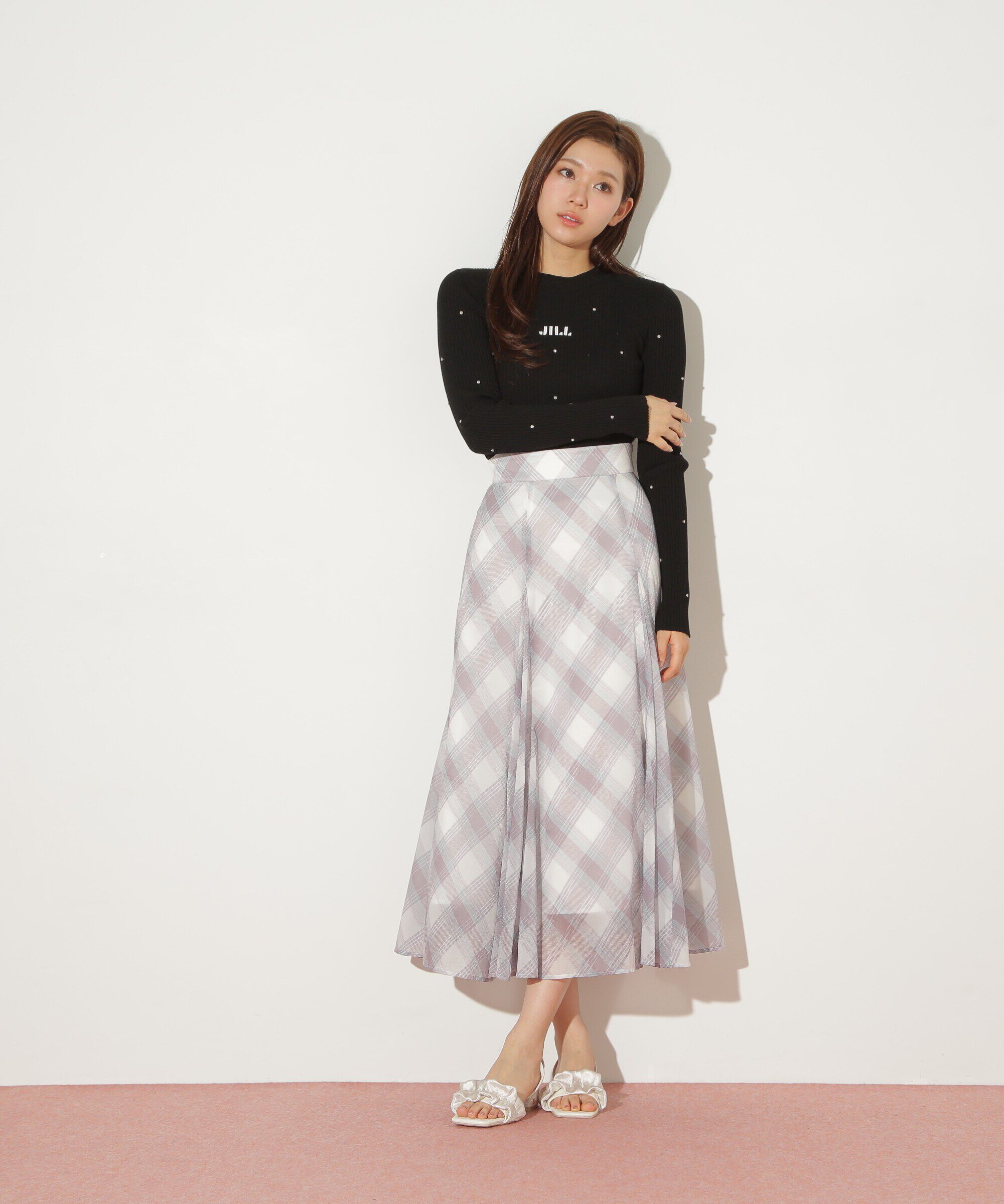  「ビジューコンパクトロゴニット」|ニット・セーター|