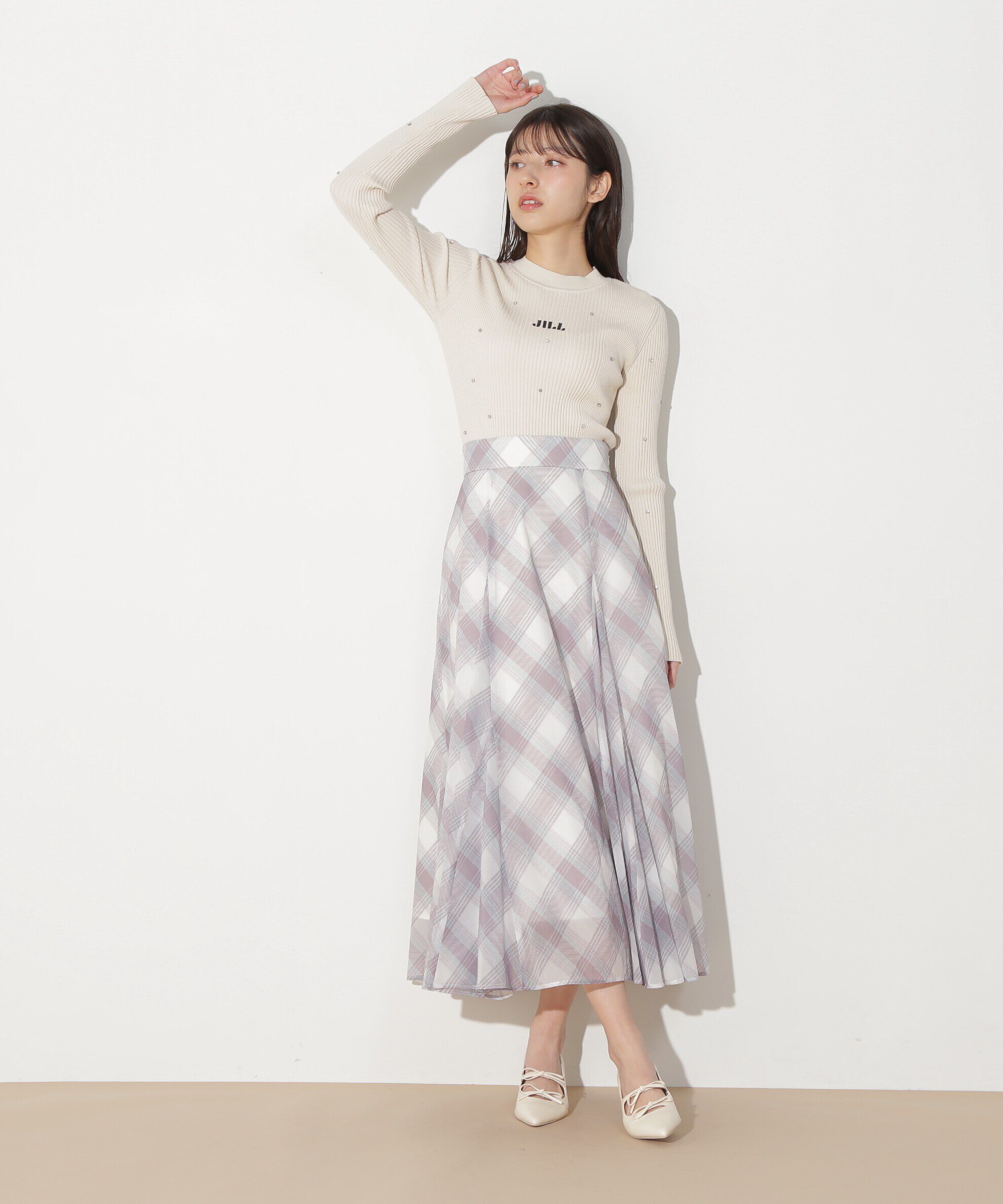  「ビジューコンパクトロゴニット」|ニット・セーター|