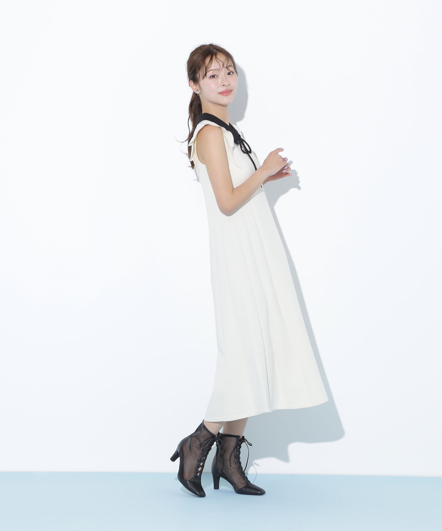  「コルセットリブ襟付きニットワンピース」|ワンピース|