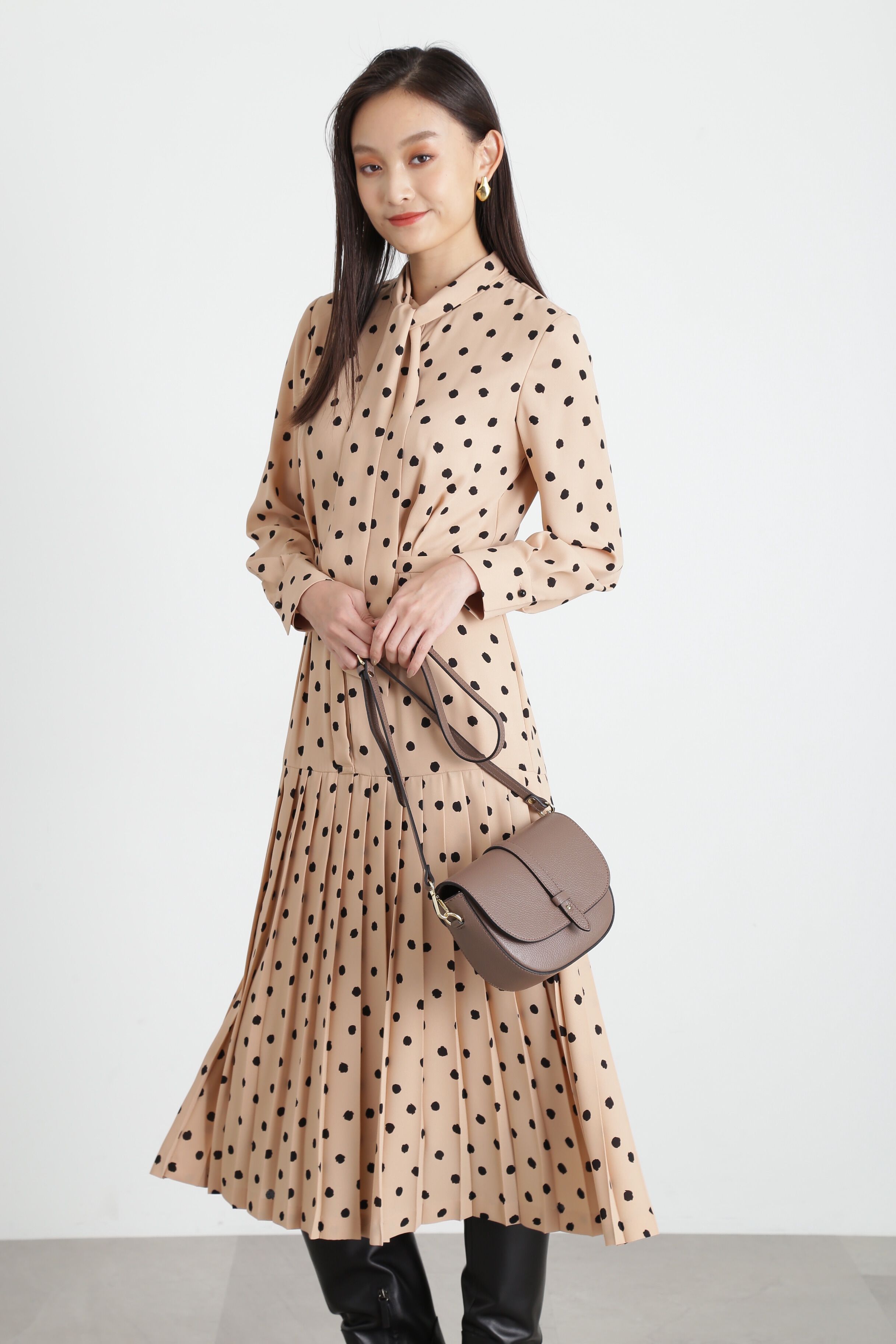  「◆ランダムドットプリーツワンピース」|ワンピース|