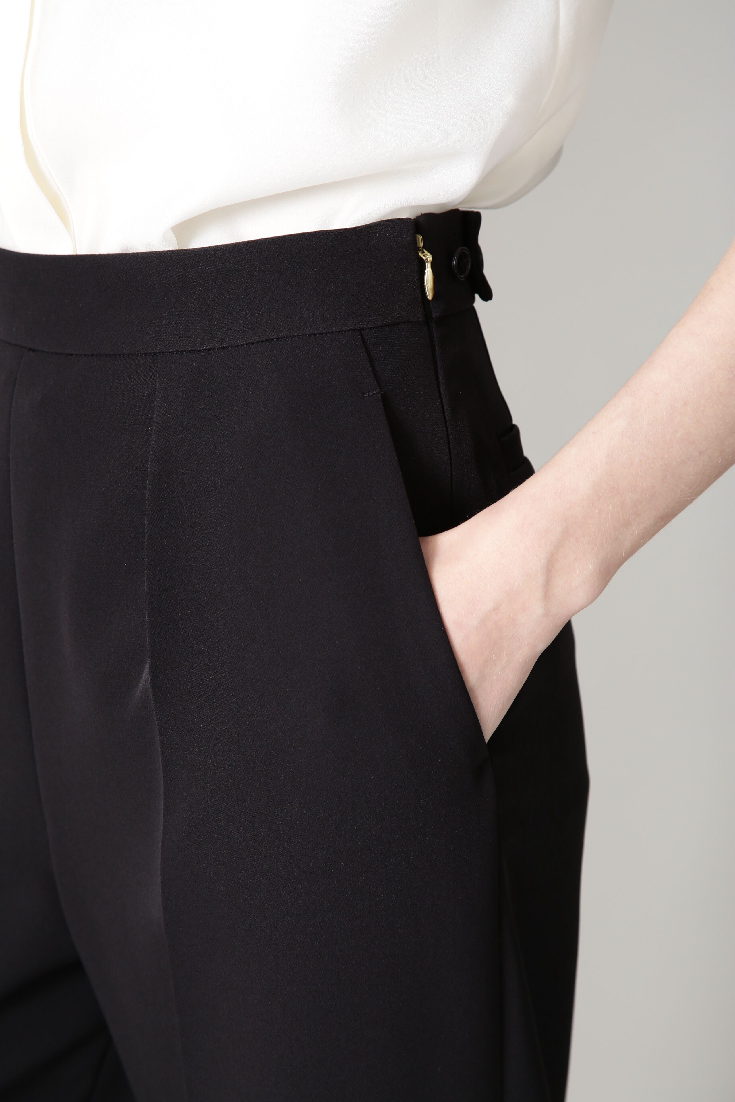  「[URBAN PRECIOUS]タックワイドパンツ」|その他|