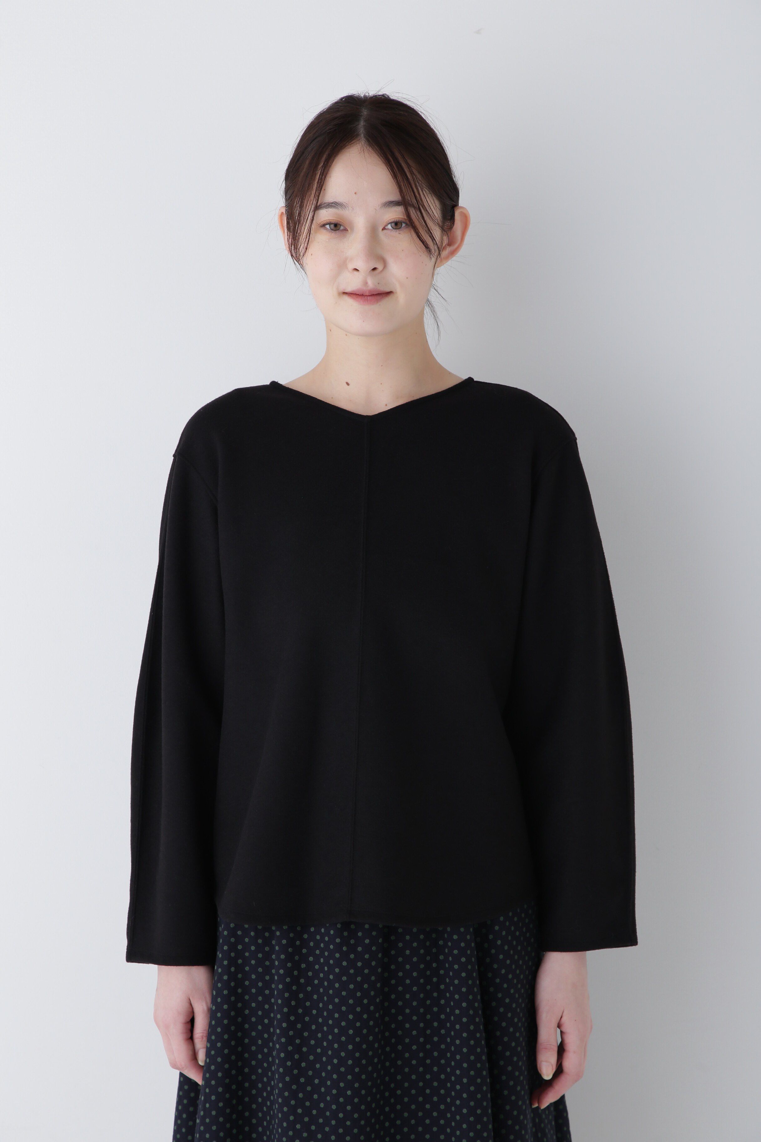  「◆ウォッシャブルミルドジャージーVネックプルオーバー」|Tシャツ・カットソー|