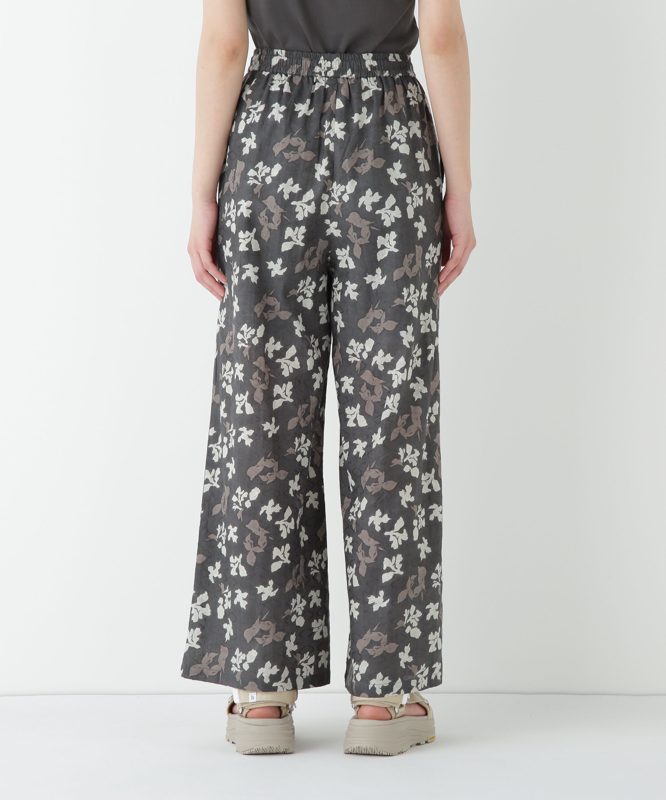  「◆インドドビーリーフプリントイージーセミワイドパンツ」|その他|