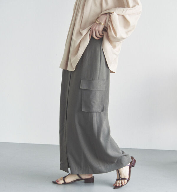 Doux archives「サテンカーゴタイトスカート」|スカート|KHAKI