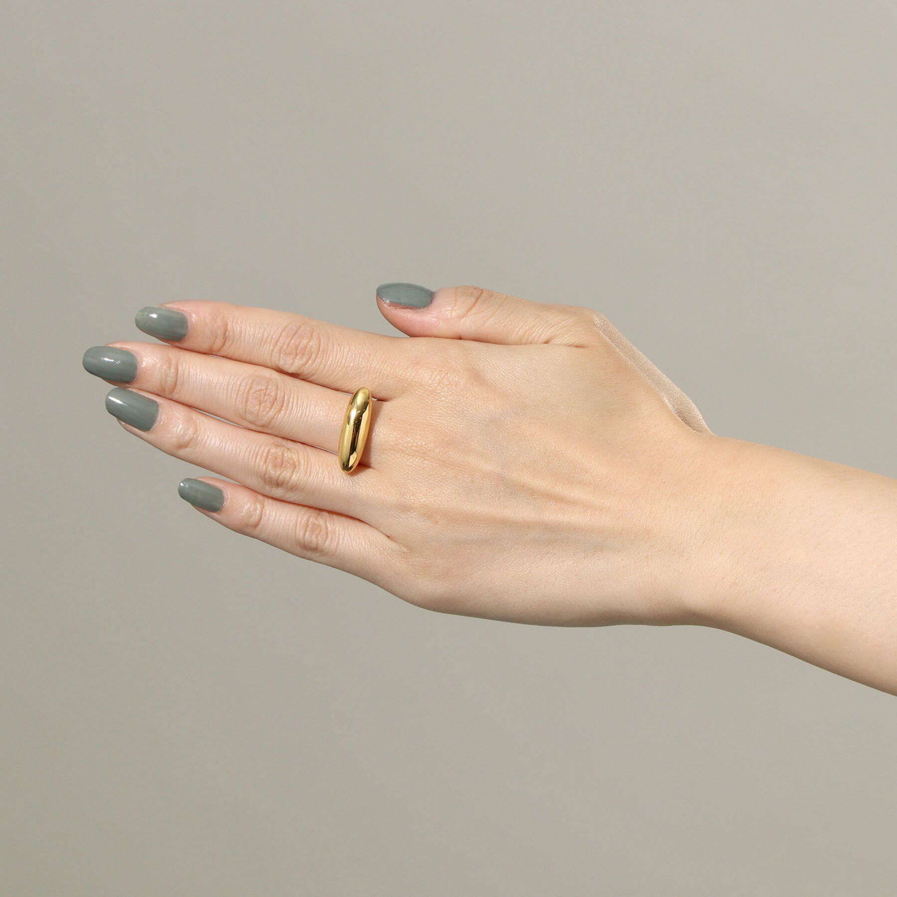 COCOSHNIK ONKITSCH「シルバー オーバルモチーフ ラージリング GP」|リング|