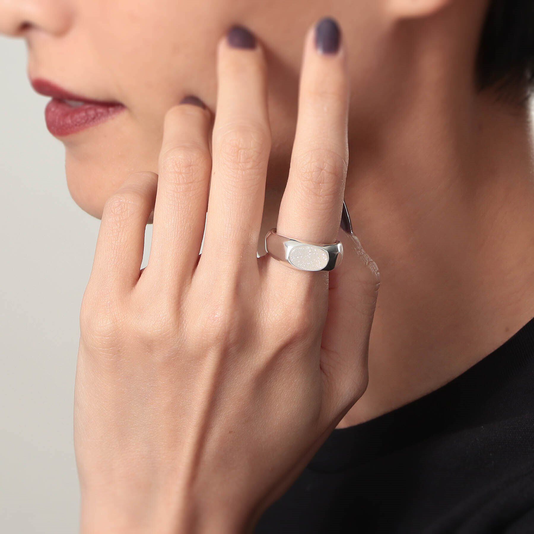 COCOSHNIK ONKITSCH「シルバー カラーストーン ホワイトドルジーアゲート ニュアンスリングL」|リング|
