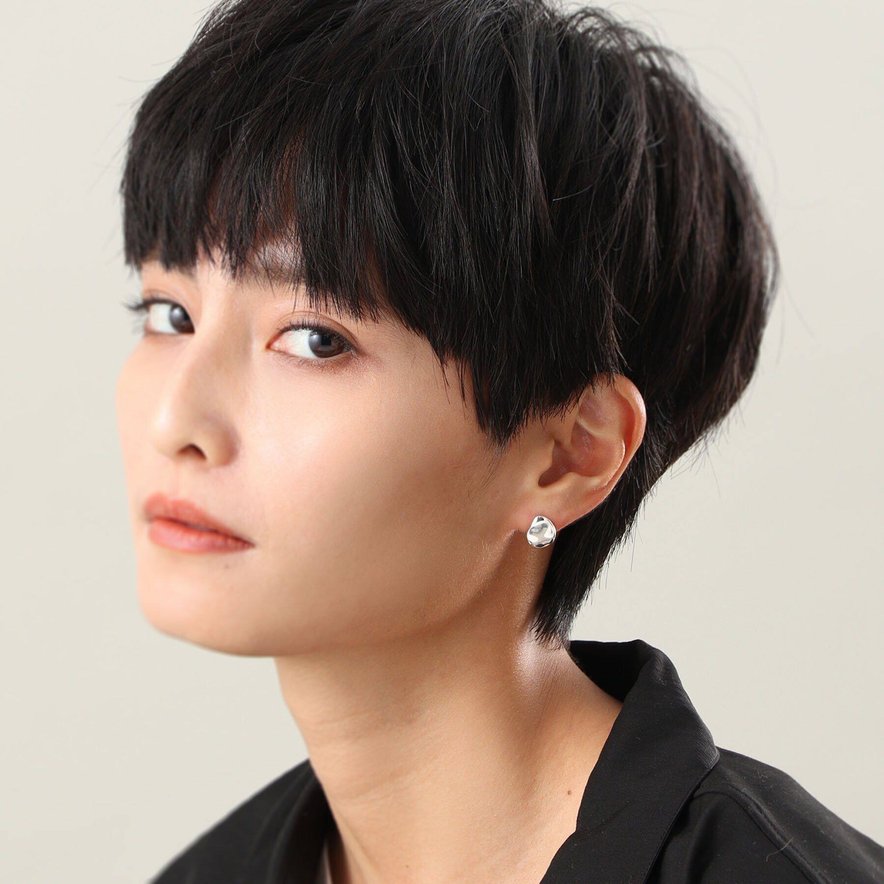 COCOSHNIK ONKITSCH「シルバー ニュアンスピアス ドロップ」|ピアス|