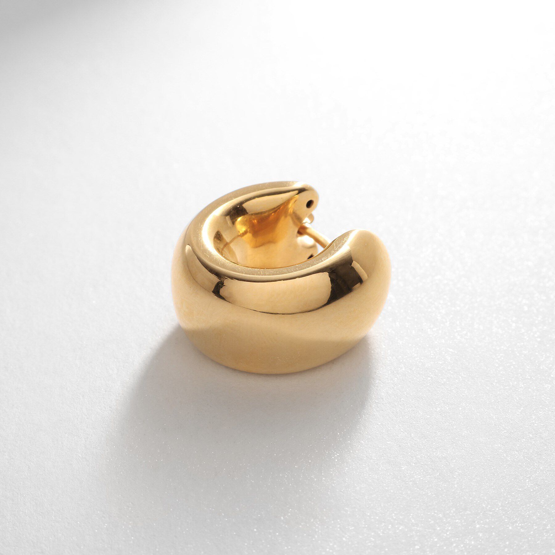 COCOSHNIK ONKITSCH「シルバー ホロウフープ ワイドピアス GP」|ピアス|