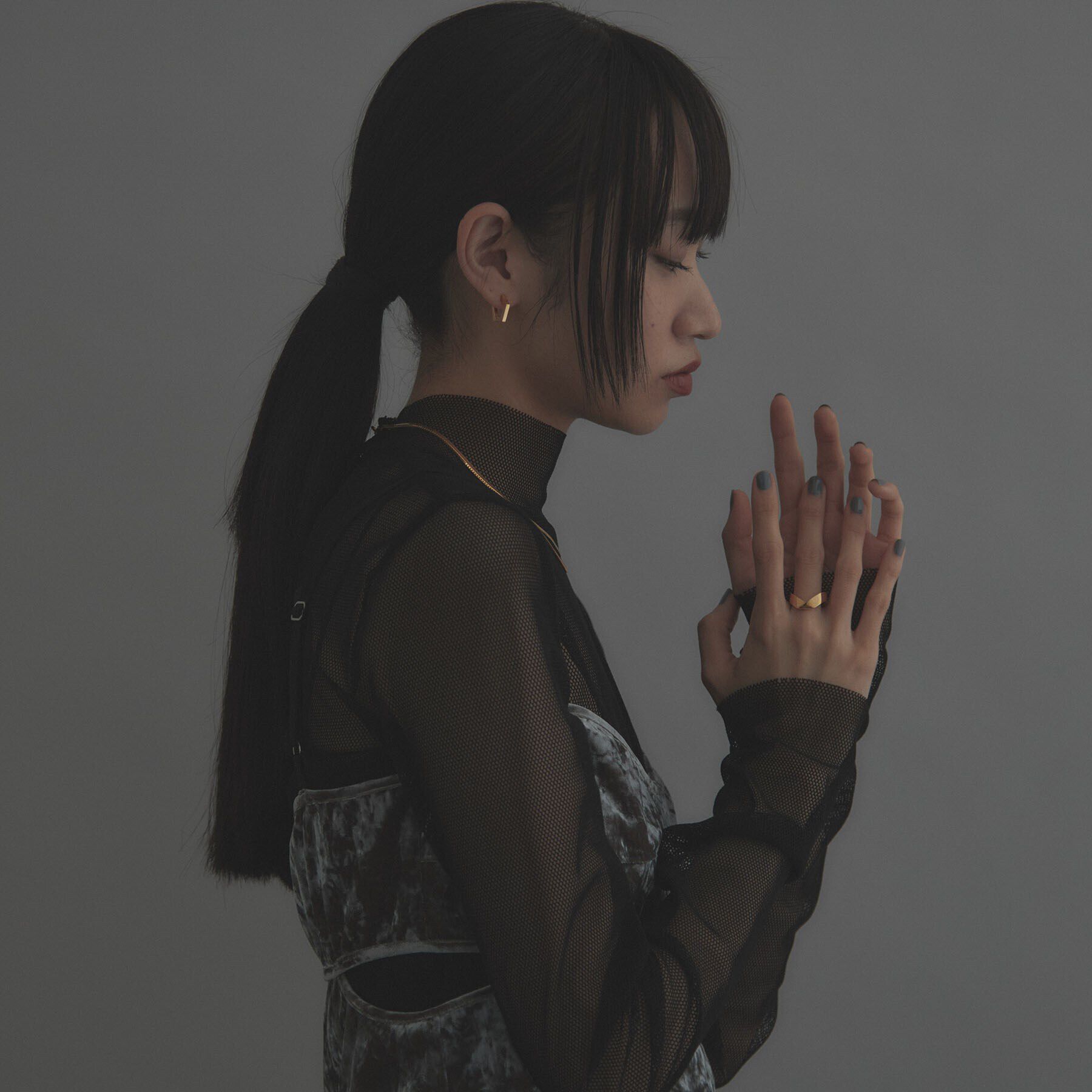 COCOSHNIK ONKITSCH「シルバー ハギーイヤリング ペンタゴン GP」|イヤリング|