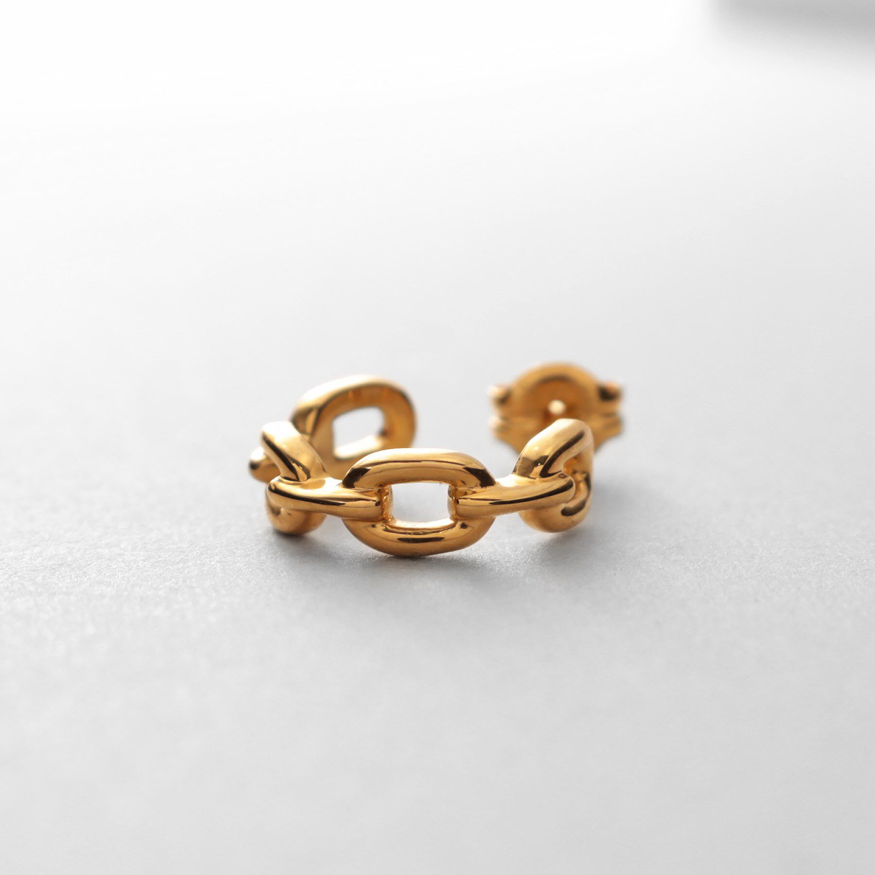 COCOSHNIK ONKITSCH「シルバー PCチェーンモチーフピアス GP」|ピアス|