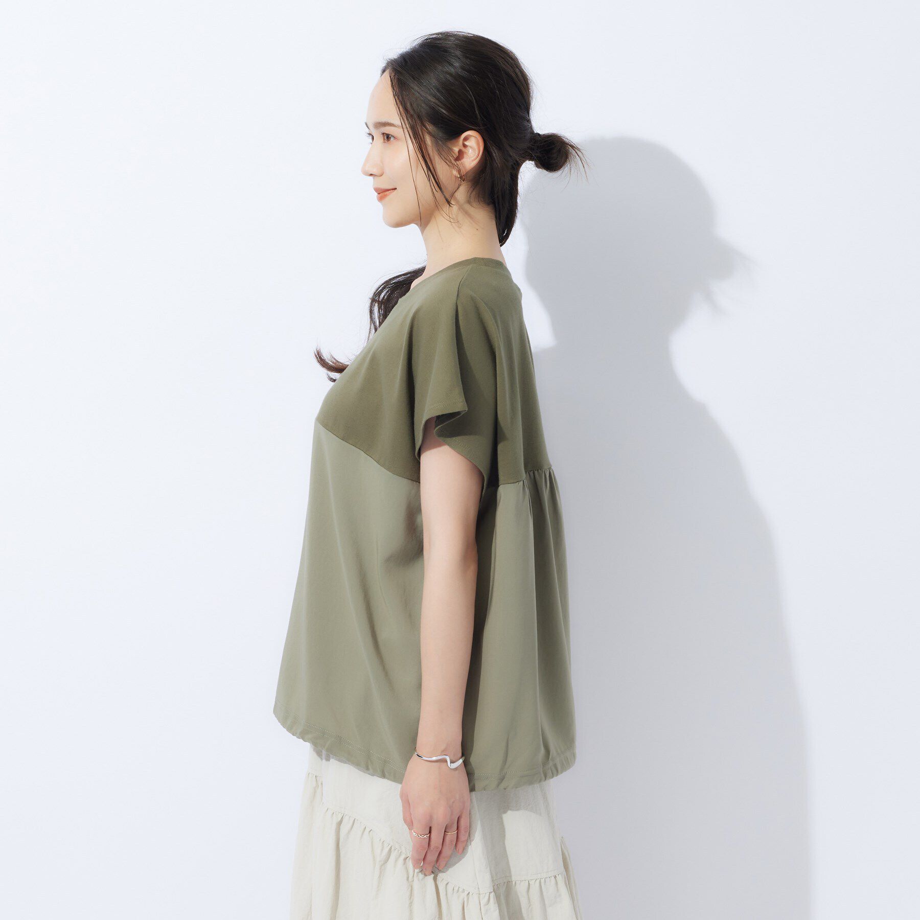 SHOO･LA･RUE「インせずサマ見え 裾ドロスト切り替えトップス」|Tシャツ・カットソー|