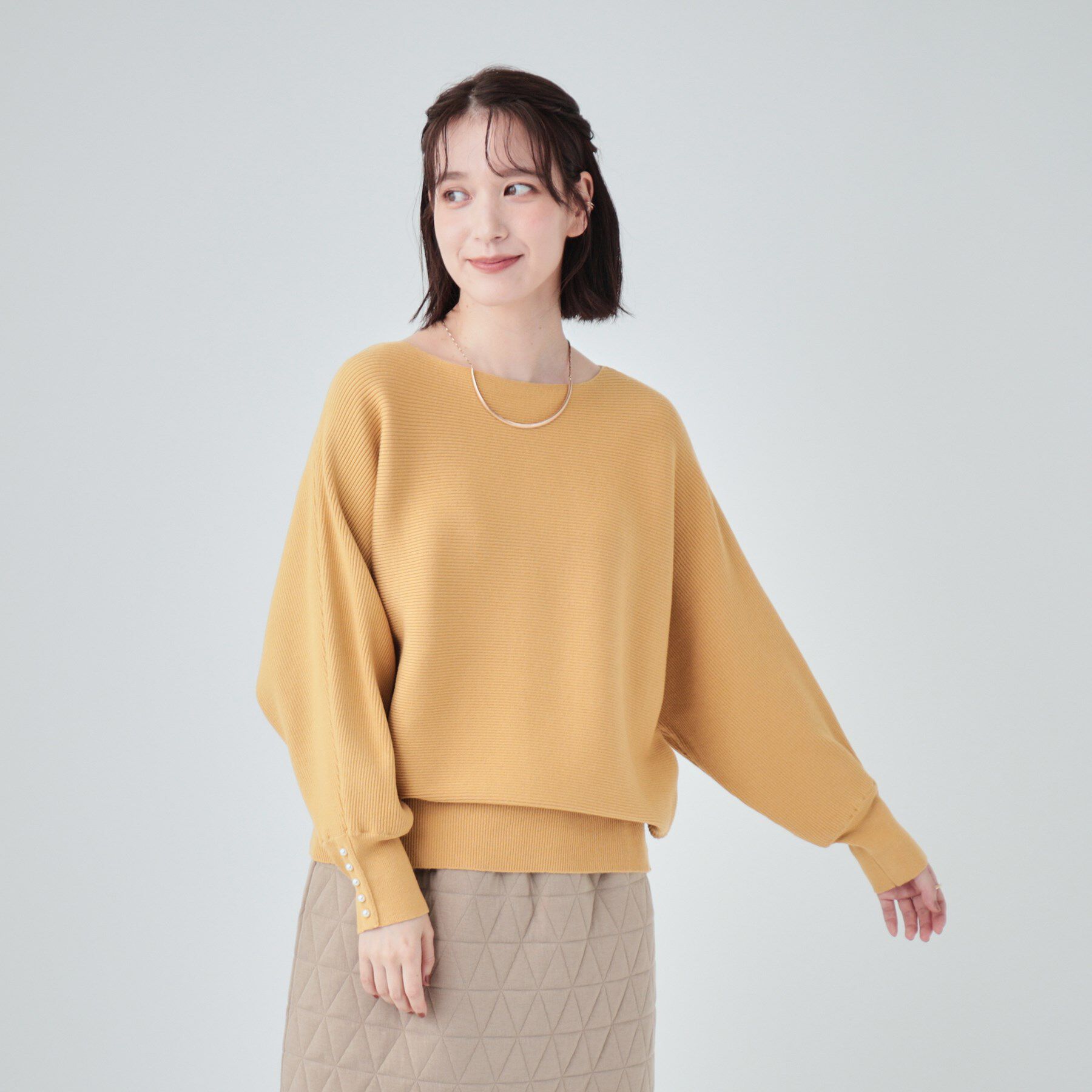 SHOO･LA･RUE「【高レビュー/洗える】優しく上品に リブドルマン お袖フェイクパールニット」|ニット・セーター|