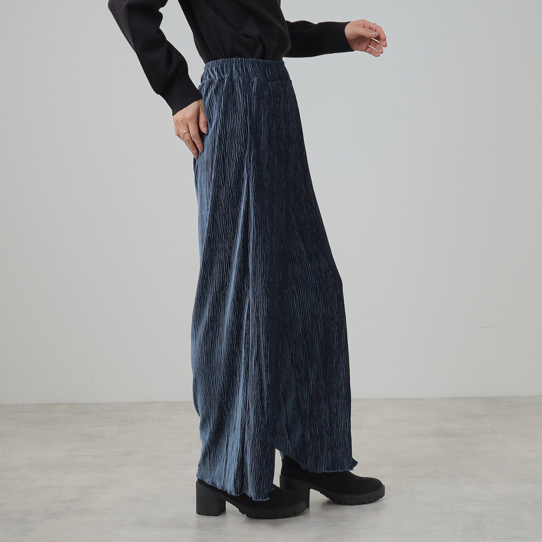 SHOO･LA･RUE「【S-LL】クラッシュベロア調 ランダムプリーツ イージーパンツ」|その他|