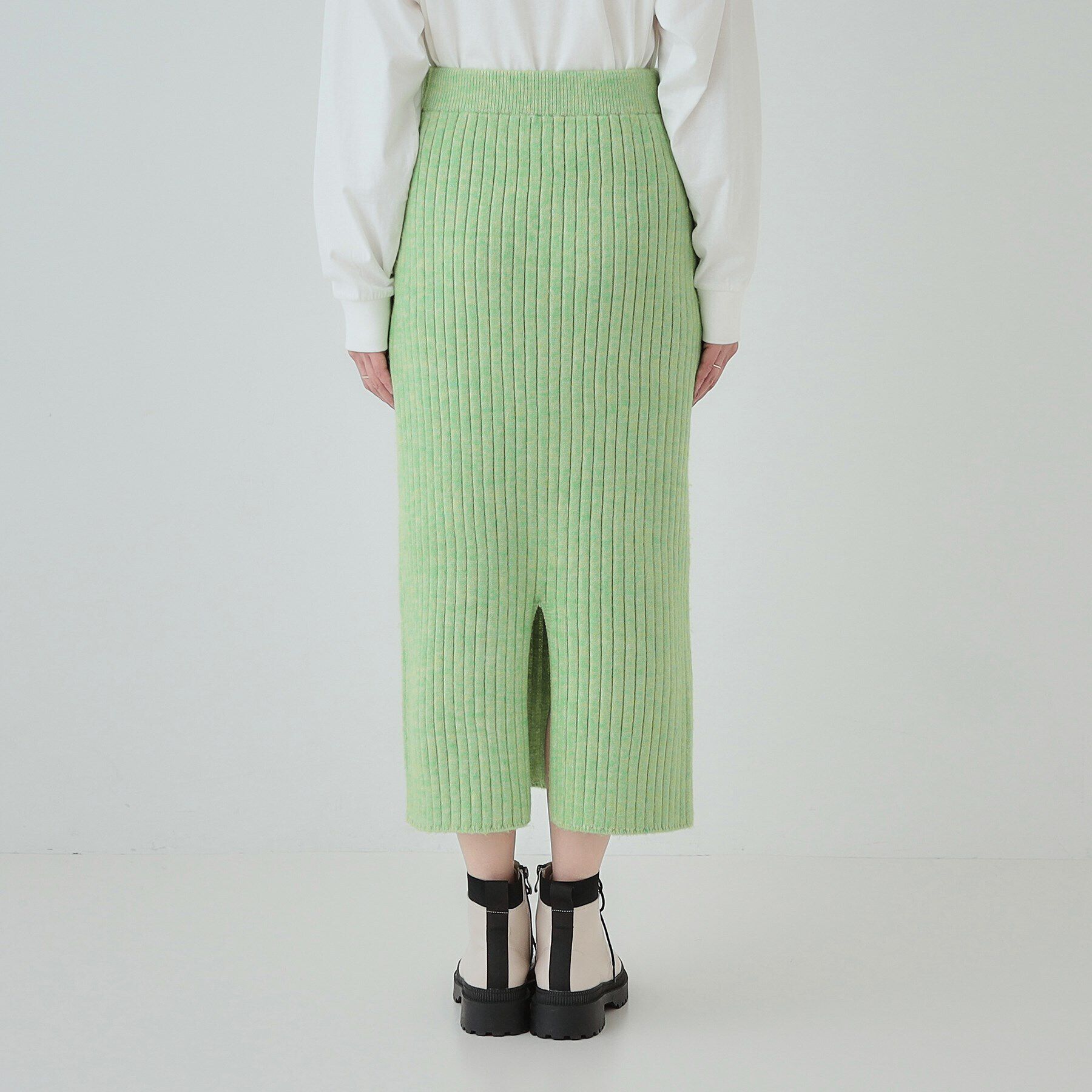 SHOO･LA･RUE「【セットアップ可】リブ編みの縦ラインですっきり見え ニットナロースカート」|スカート|