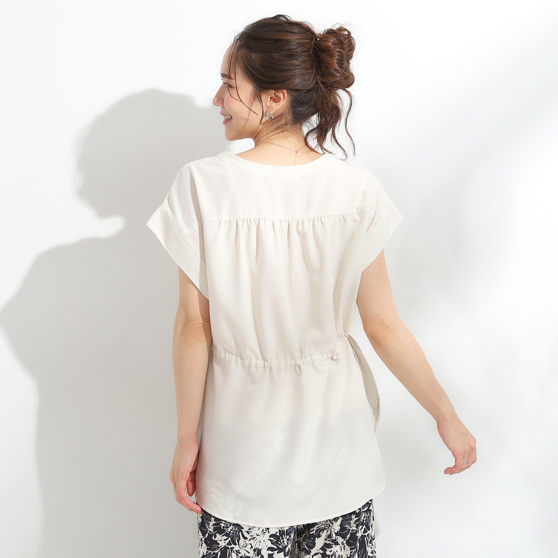 SHOO･LA･RUE「【S-LL】シルエットが変えられる サファリシャツ」|シャツ・ブラウス|