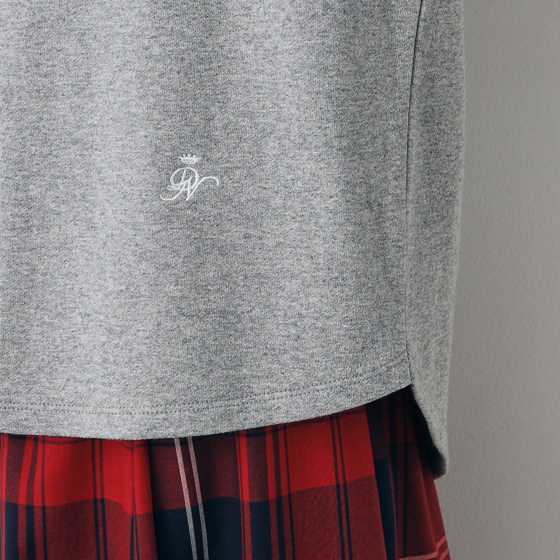 Dessin「【360度可愛い・洗える】バックヘンリーネックカットソー（XS～L）」|Tシャツ・カットソー|