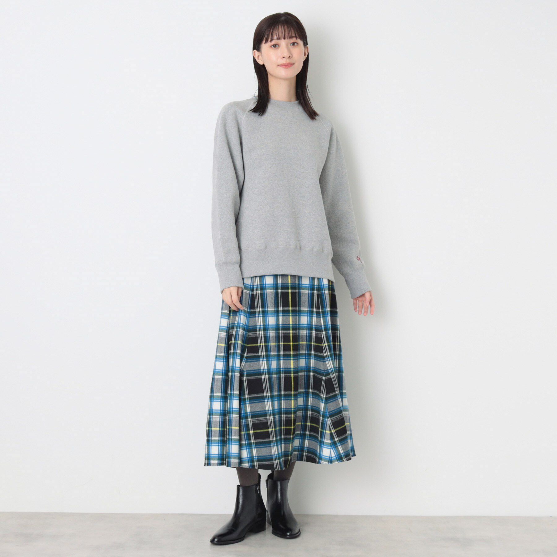 Dessin「【ユニセックス・日本製・洗える】吊り裏毛スウェット」|パーカー|